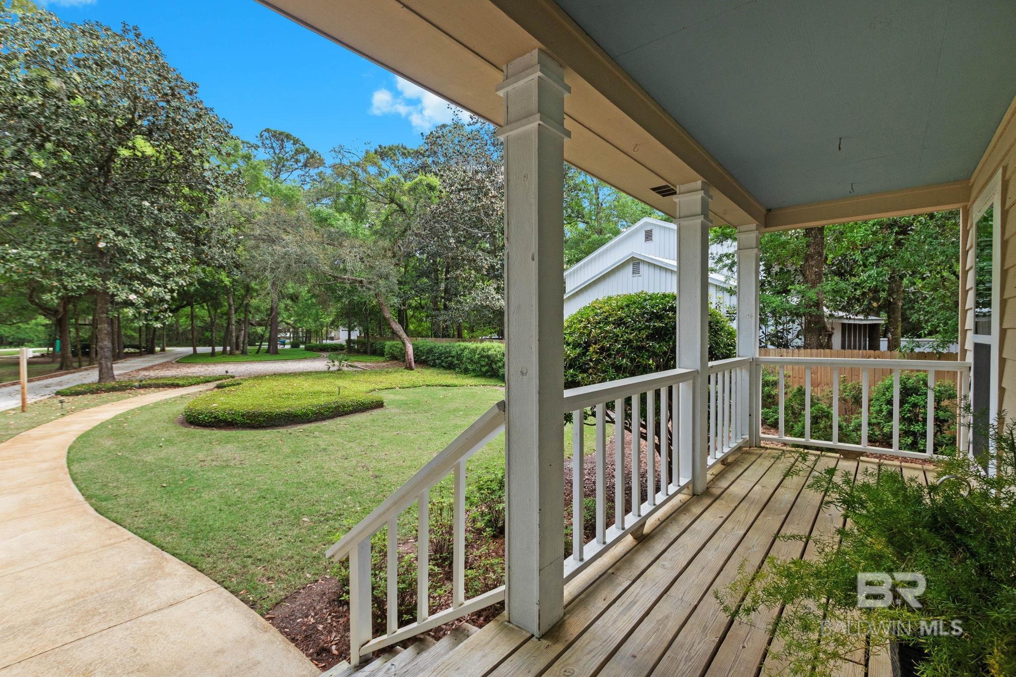 https://zimg.paragon.ice.com/ParagonImages/Property/PG/BCAR/394573/1/0/0/fb810a0f1f55f3ac16b9a50a4a7c1abd/7/74b6991bd11b6990c949c9a1eb636847/394573-0c695519-e37b-41a8-983c-e93702bc1277.JPG