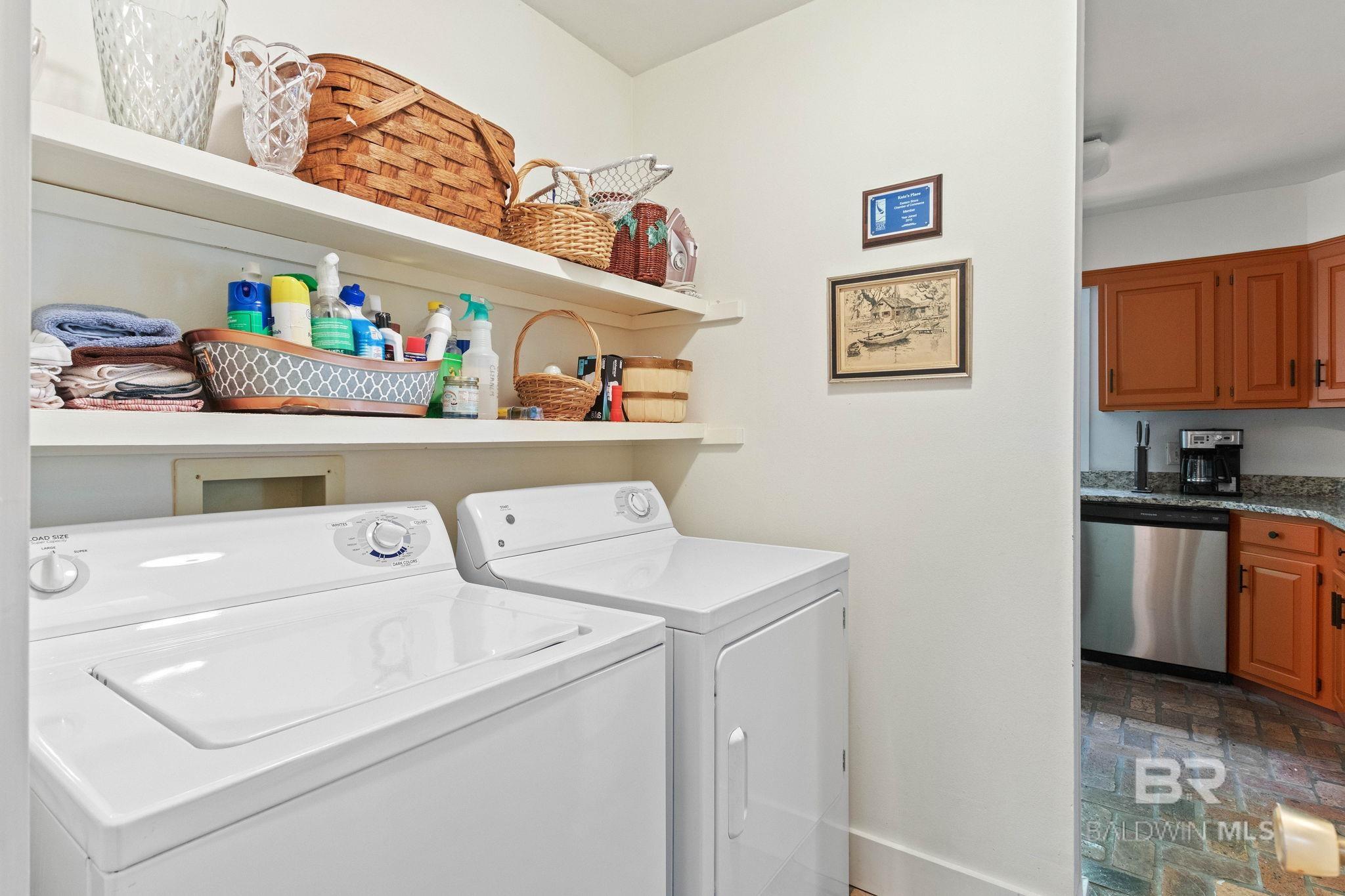 https://zimg.paragon.ice.com/ParagonImages/Property/PG/BCAR/394573/15/0/0/5f9fcd4cdba136d3b28c1b84b93925ce/7/74b6991bd11b6990c949c9a1eb636847/394573-5d8cb4da-2032-4ad0-958d-5bfc34648b9e.JPG