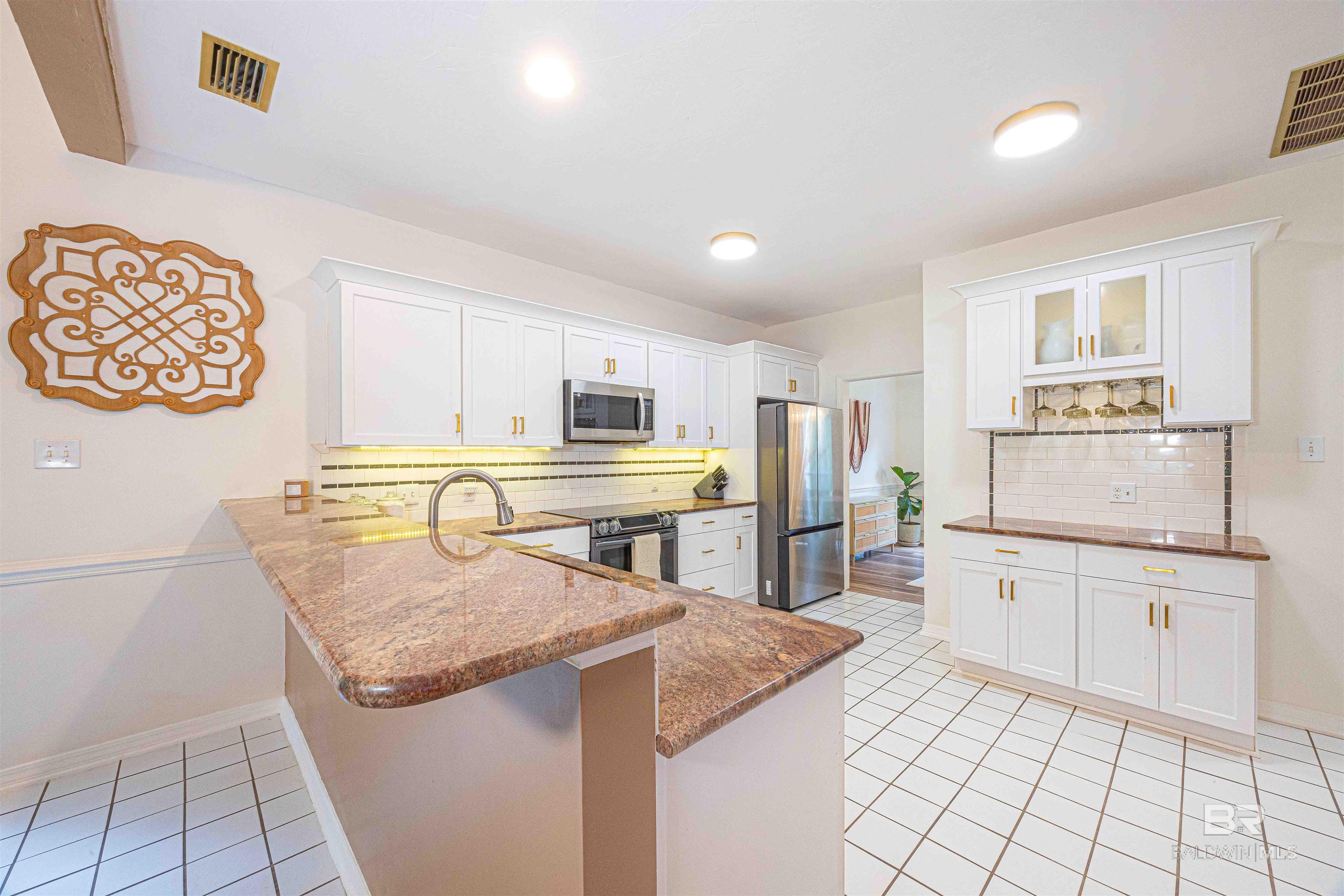 679 Ridgewood Drive, Daphne, AL, 36526