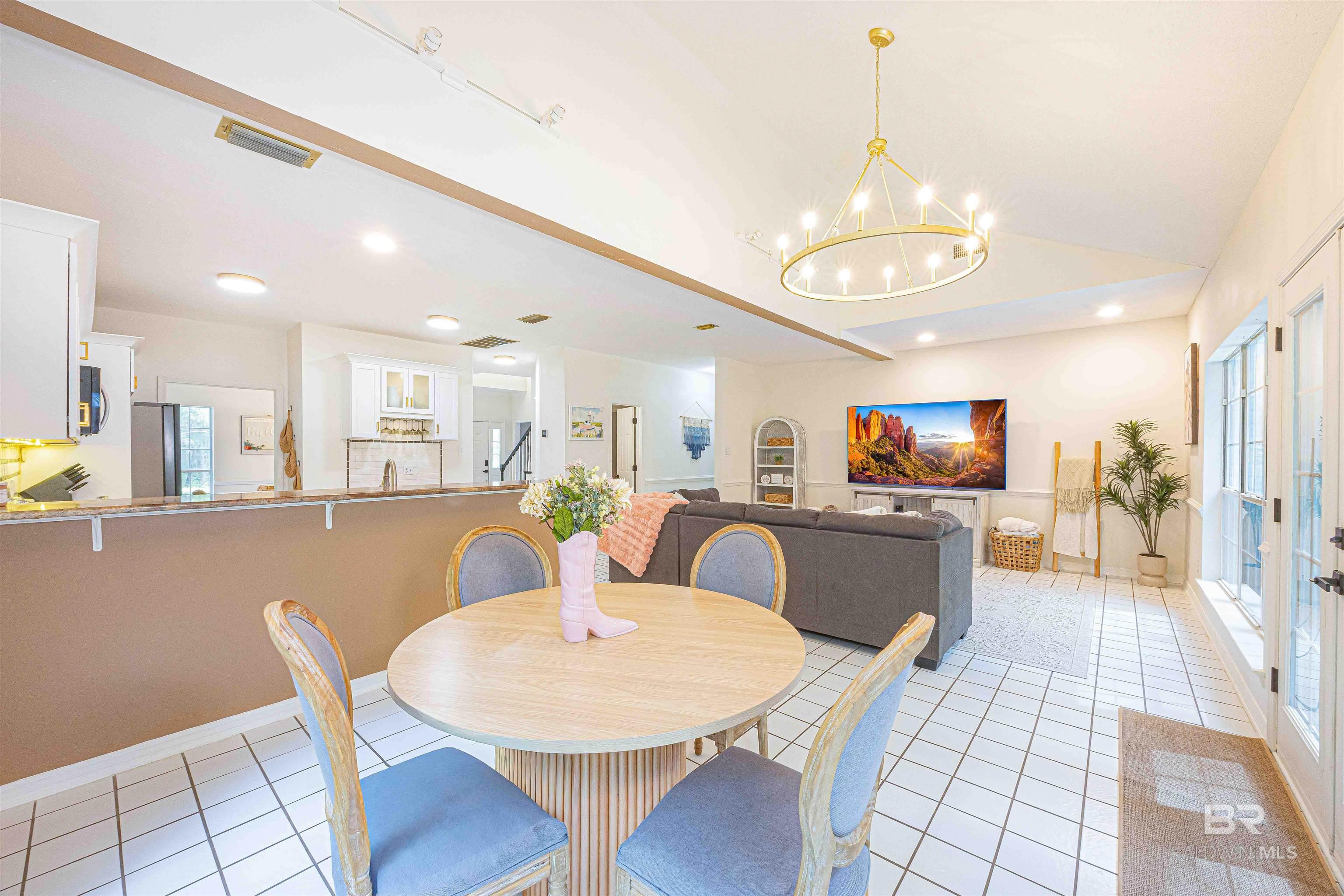 679 Ridgewood Drive, Daphne, AL, 36526