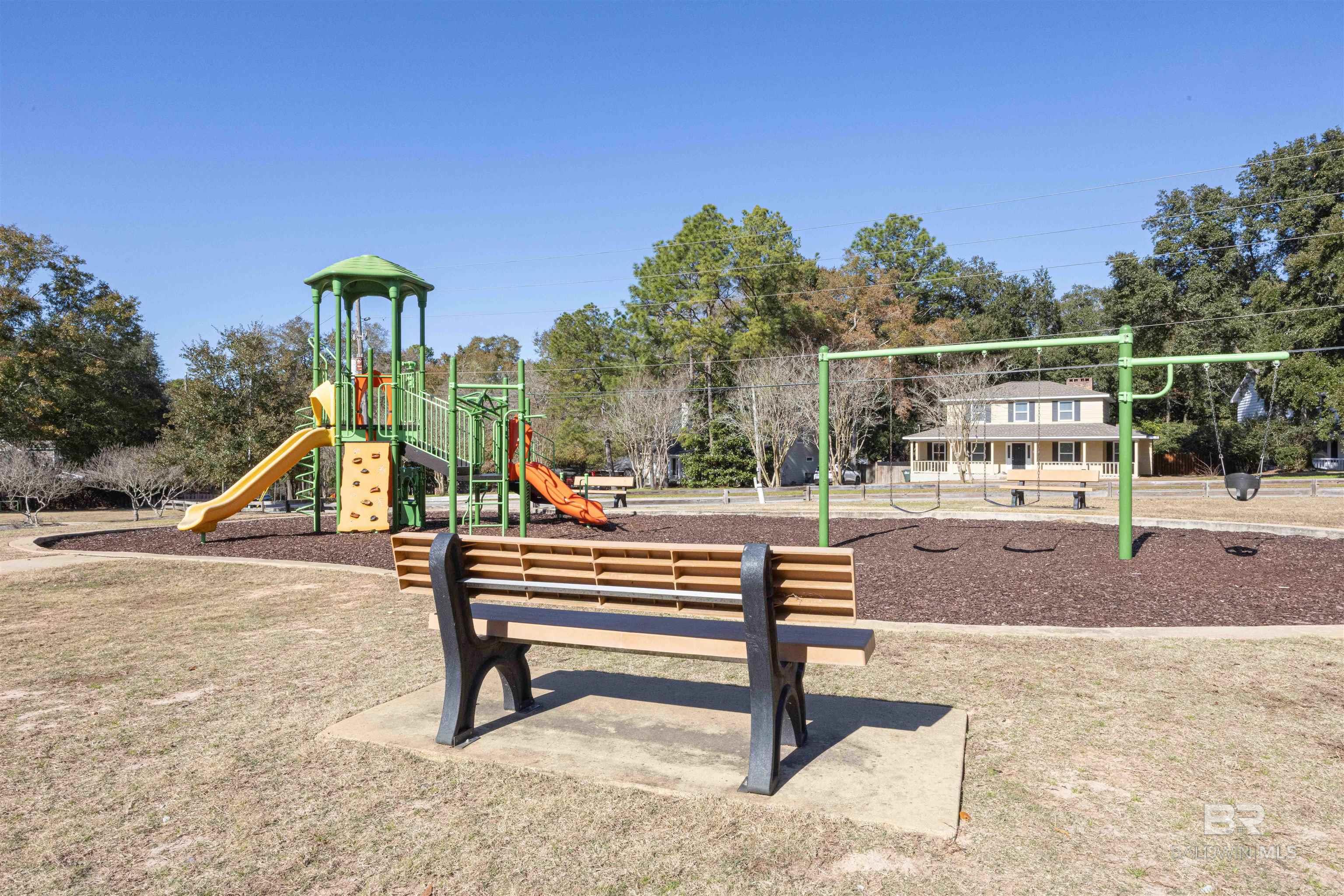 679 Ridgewood Drive, Daphne, AL, 36526