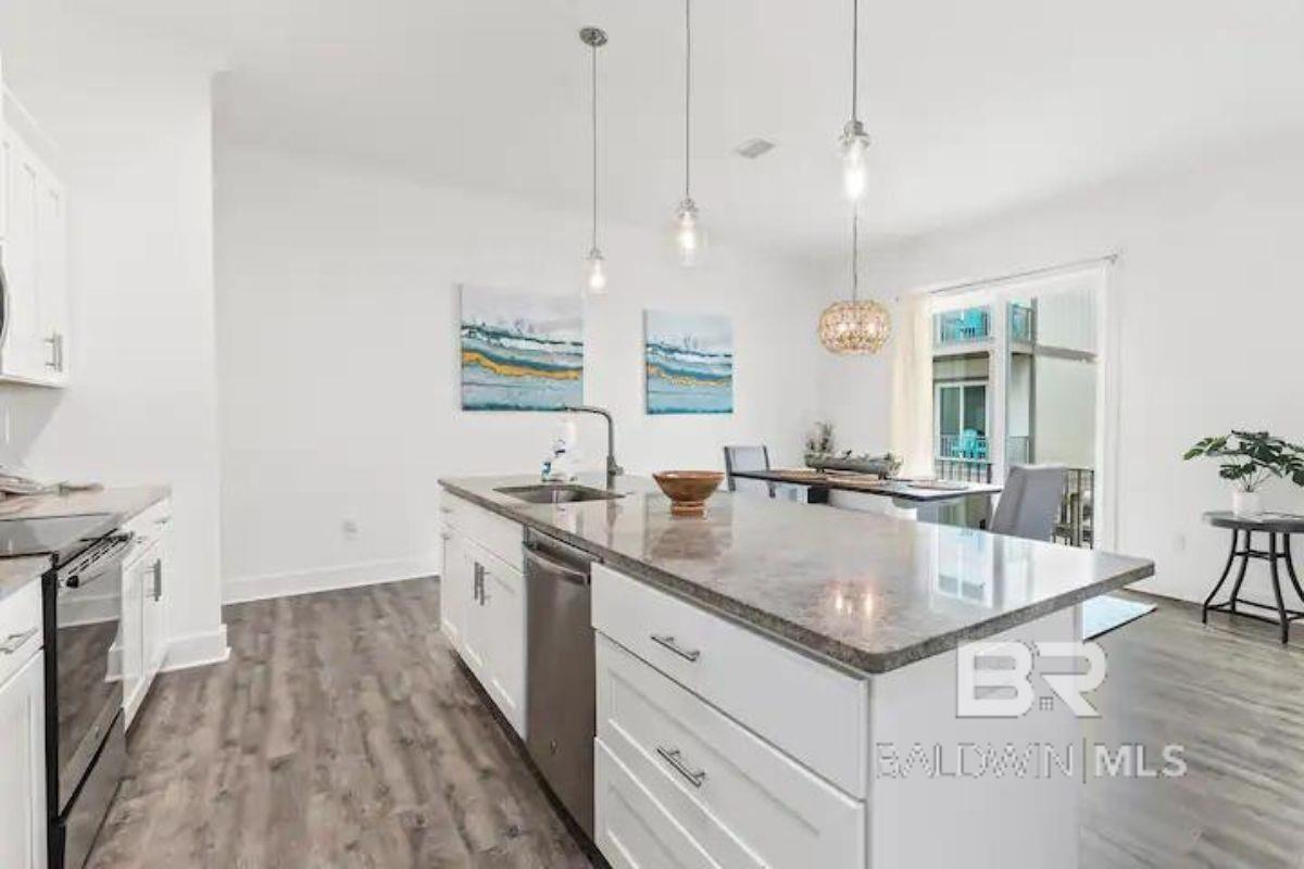 1932 W Beach Boulevard UNIT M, Gulf Shores, AL, 36542