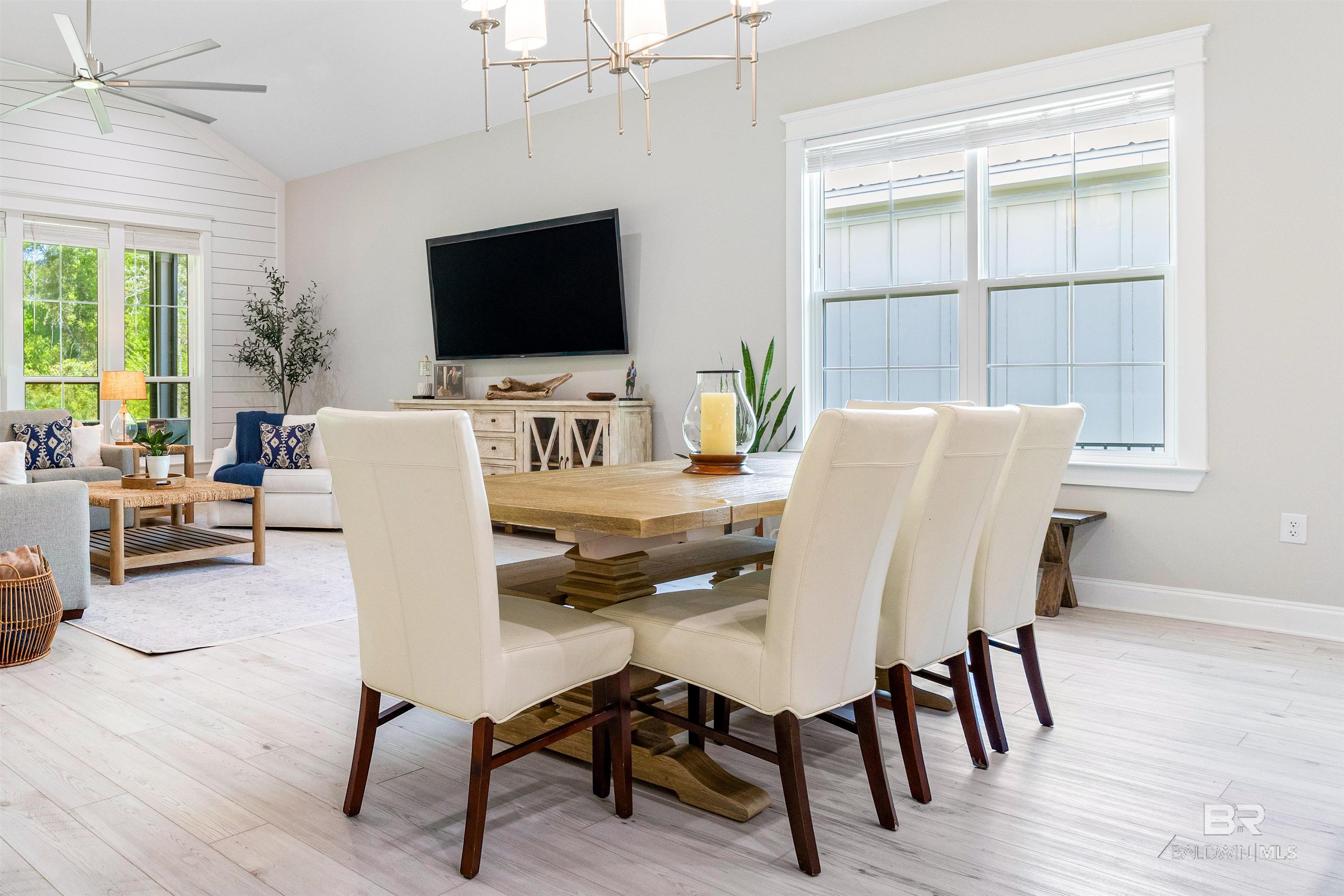 2533 Bienville Avenue, Gulf Shores, AL, 36542