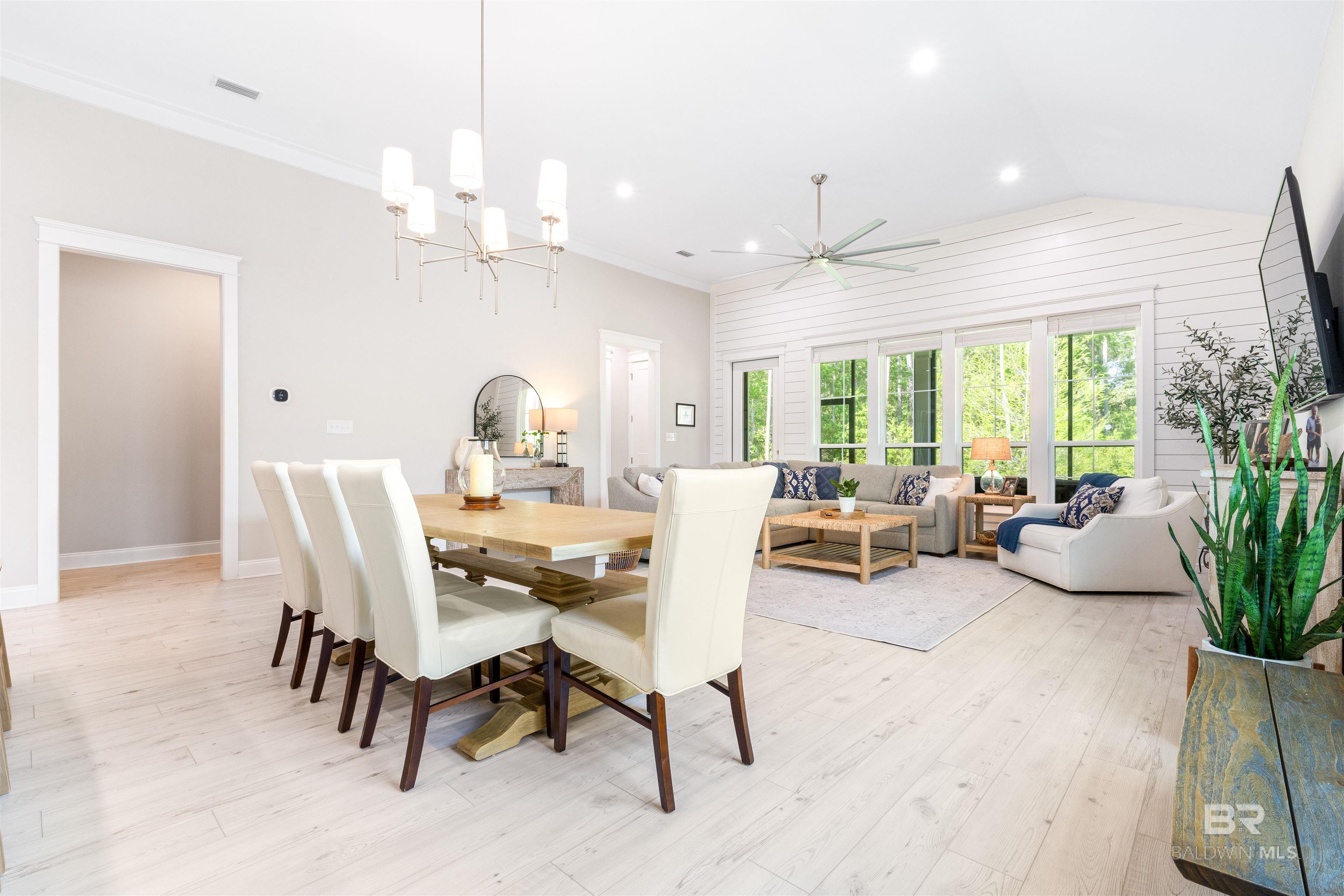 2533 Bienville Avenue, Gulf Shores, AL, 36542