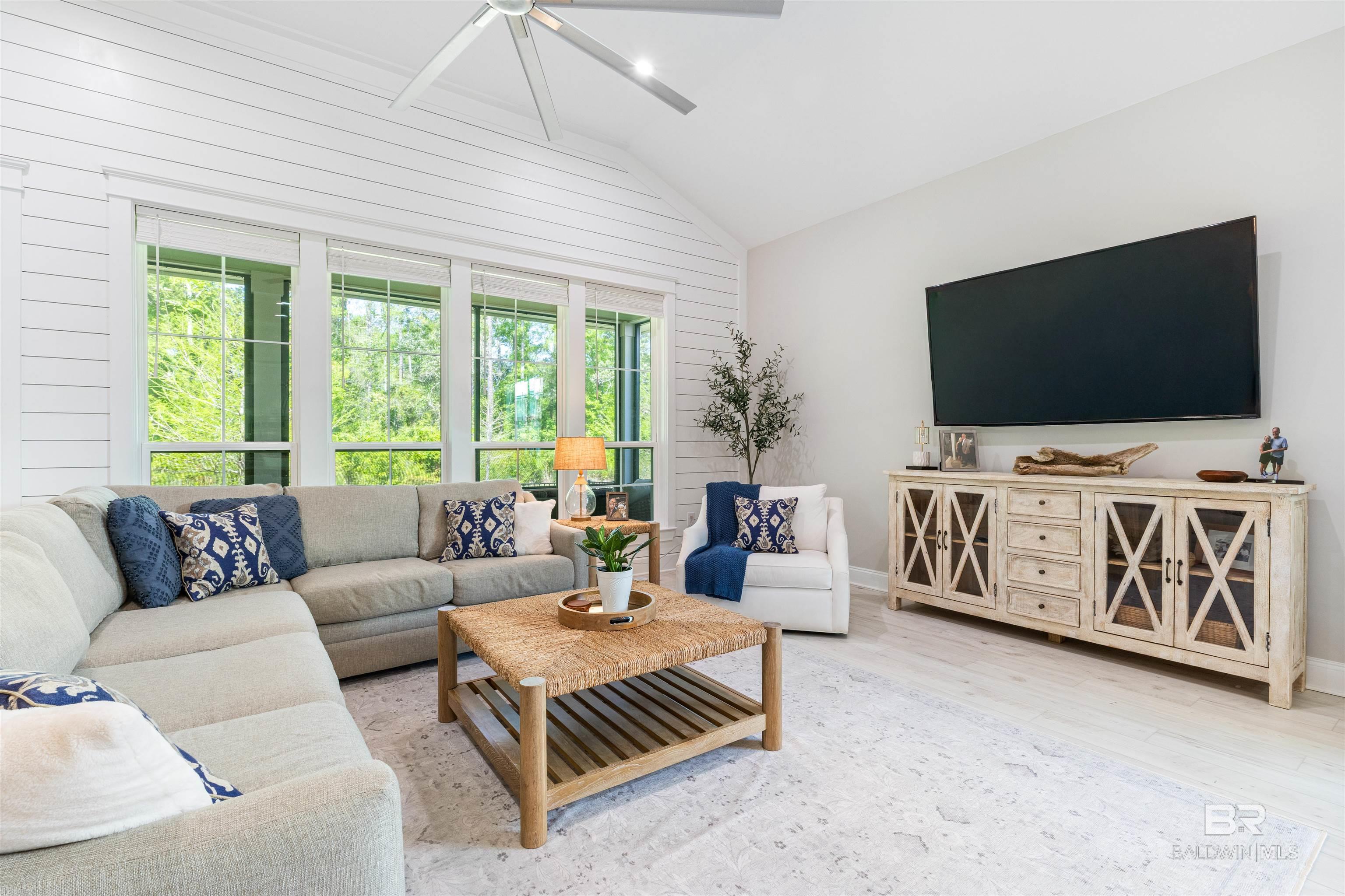 2533 Bienville Avenue, Gulf Shores, AL, 36542