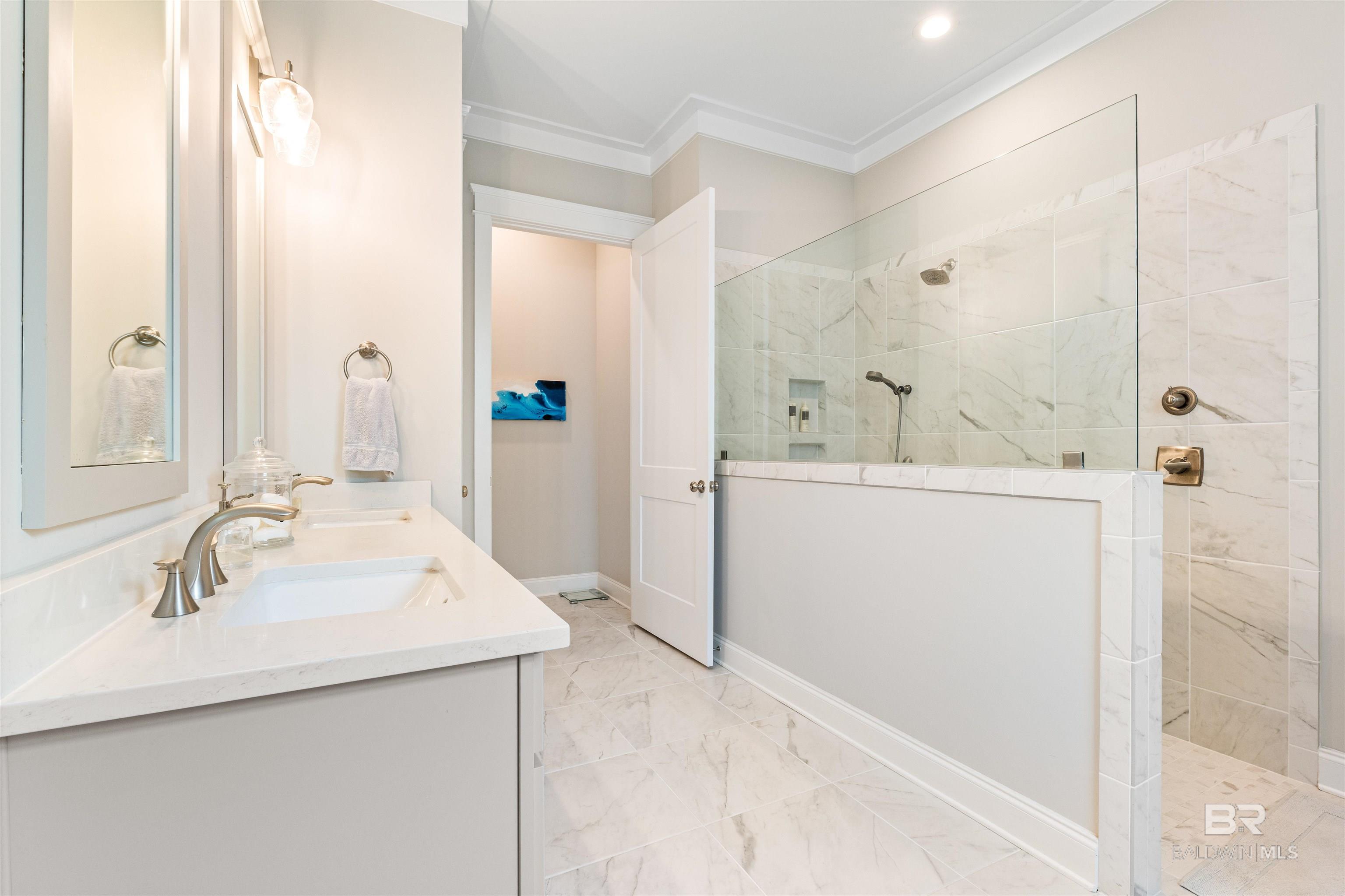 2533 Bienville Avenue, Gulf Shores, AL, 36542