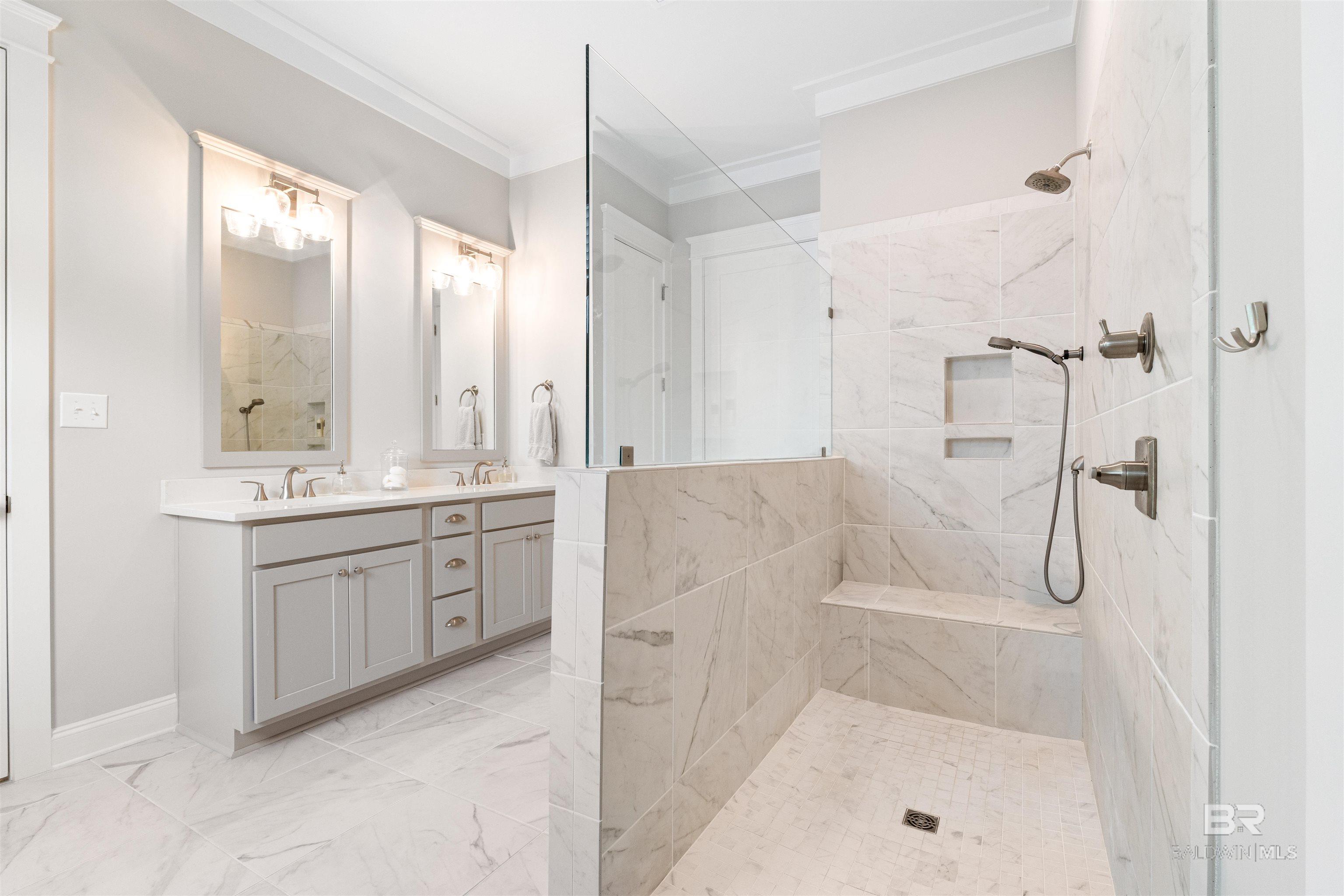 2533 Bienville Avenue, Gulf Shores, AL, 36542