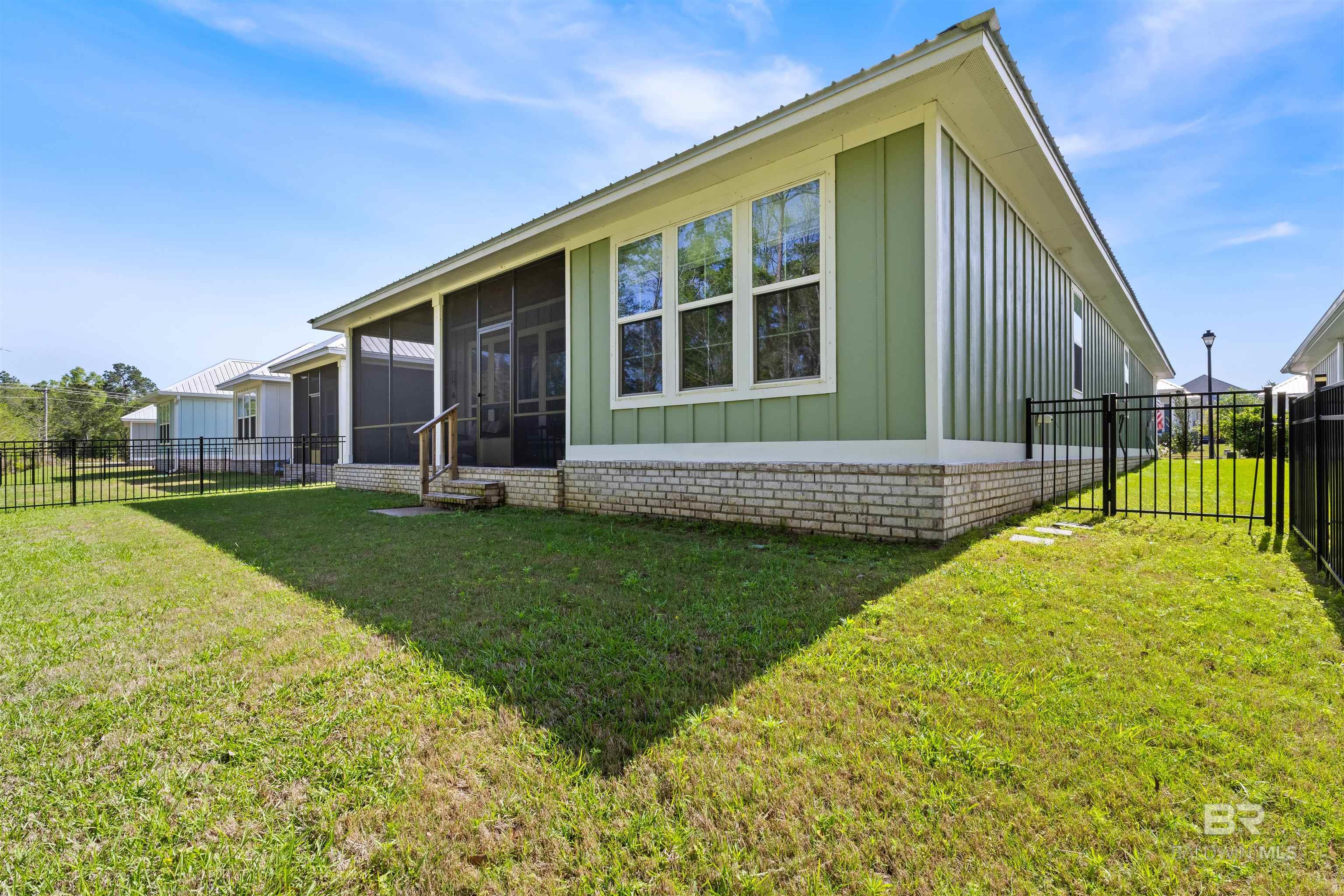 2533 Bienville Avenue, Gulf Shores, AL, 36542