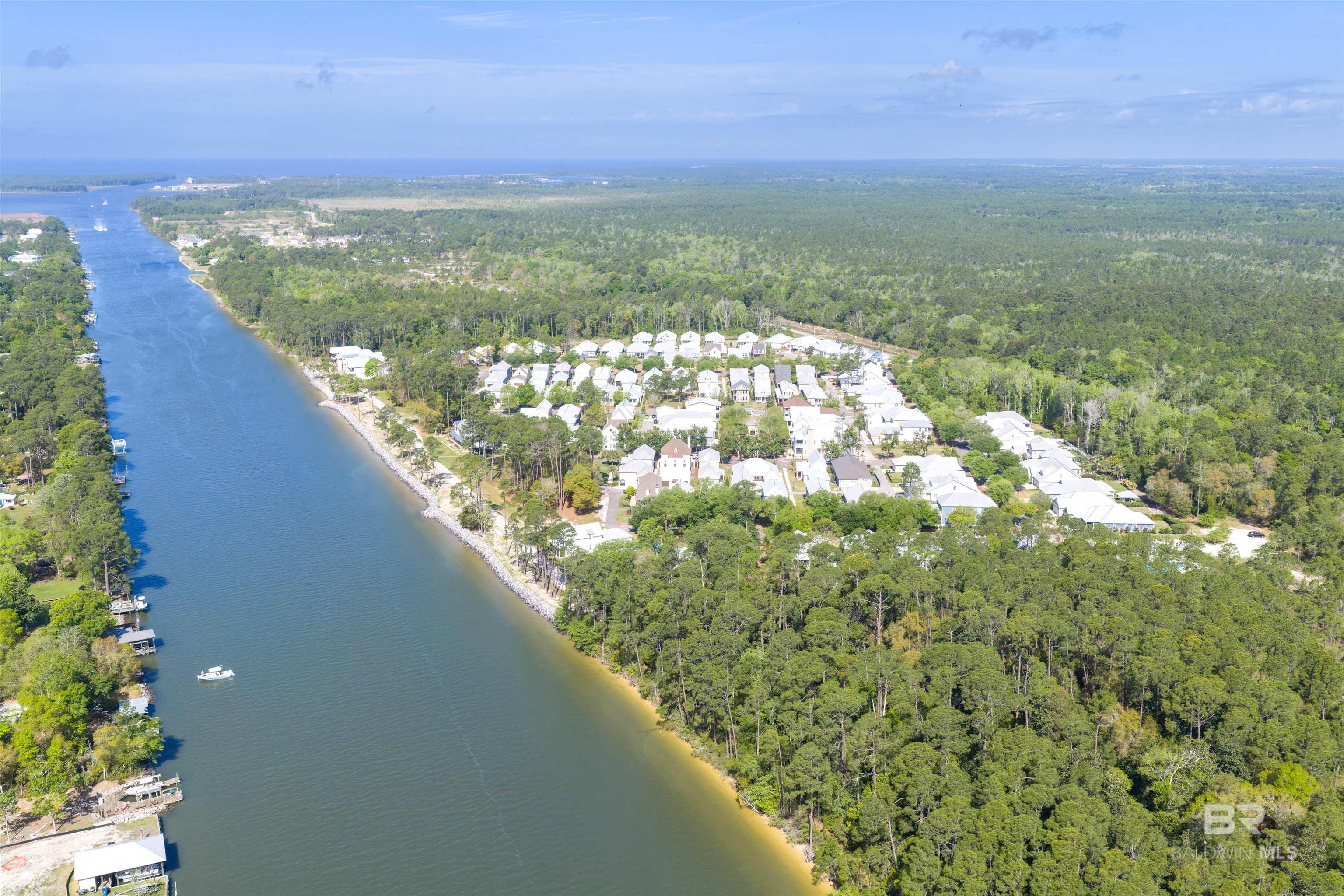 2533 Bienville Avenue, Gulf Shores, AL, 36542