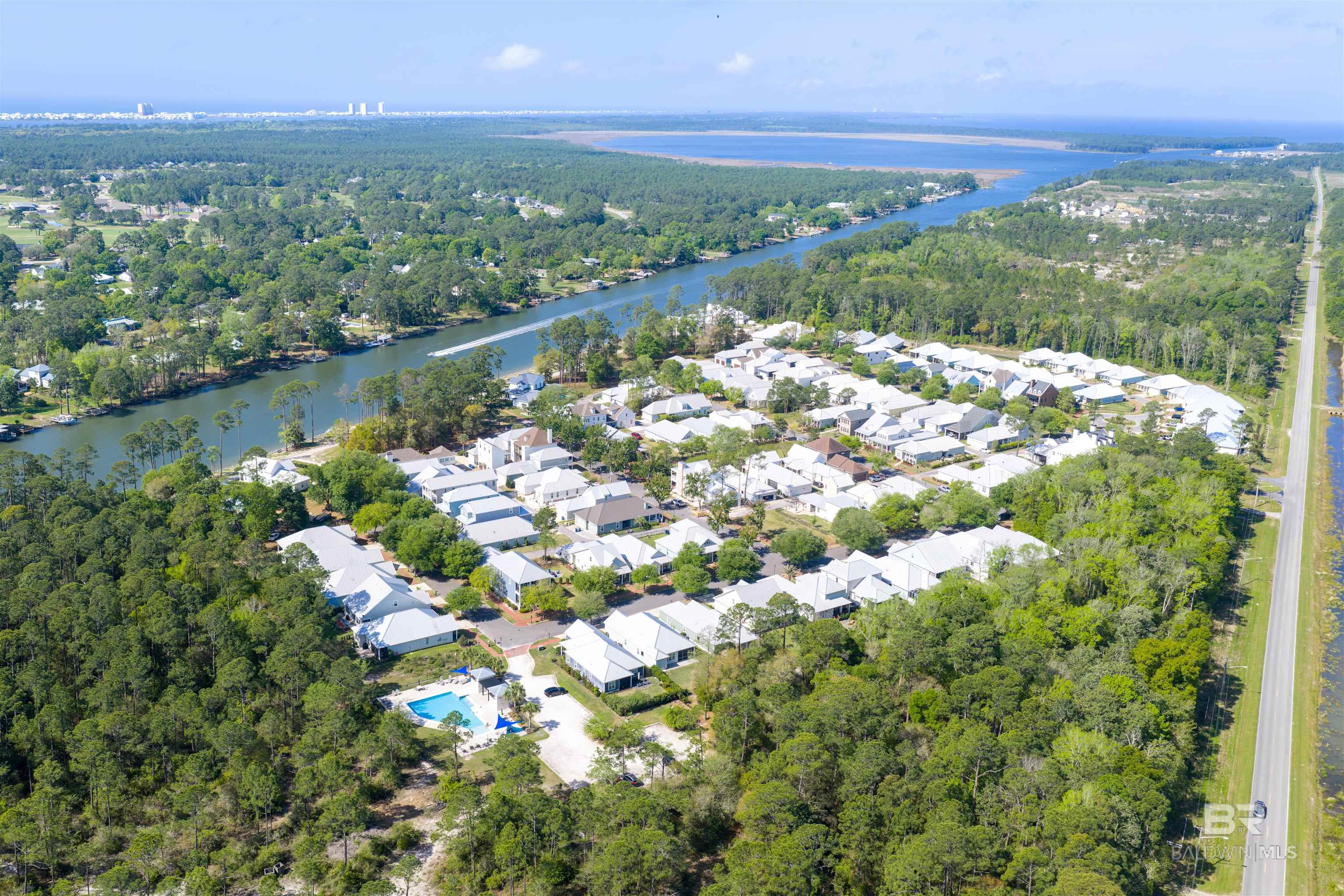 2533 Bienville Avenue, Gulf Shores, AL, 36542