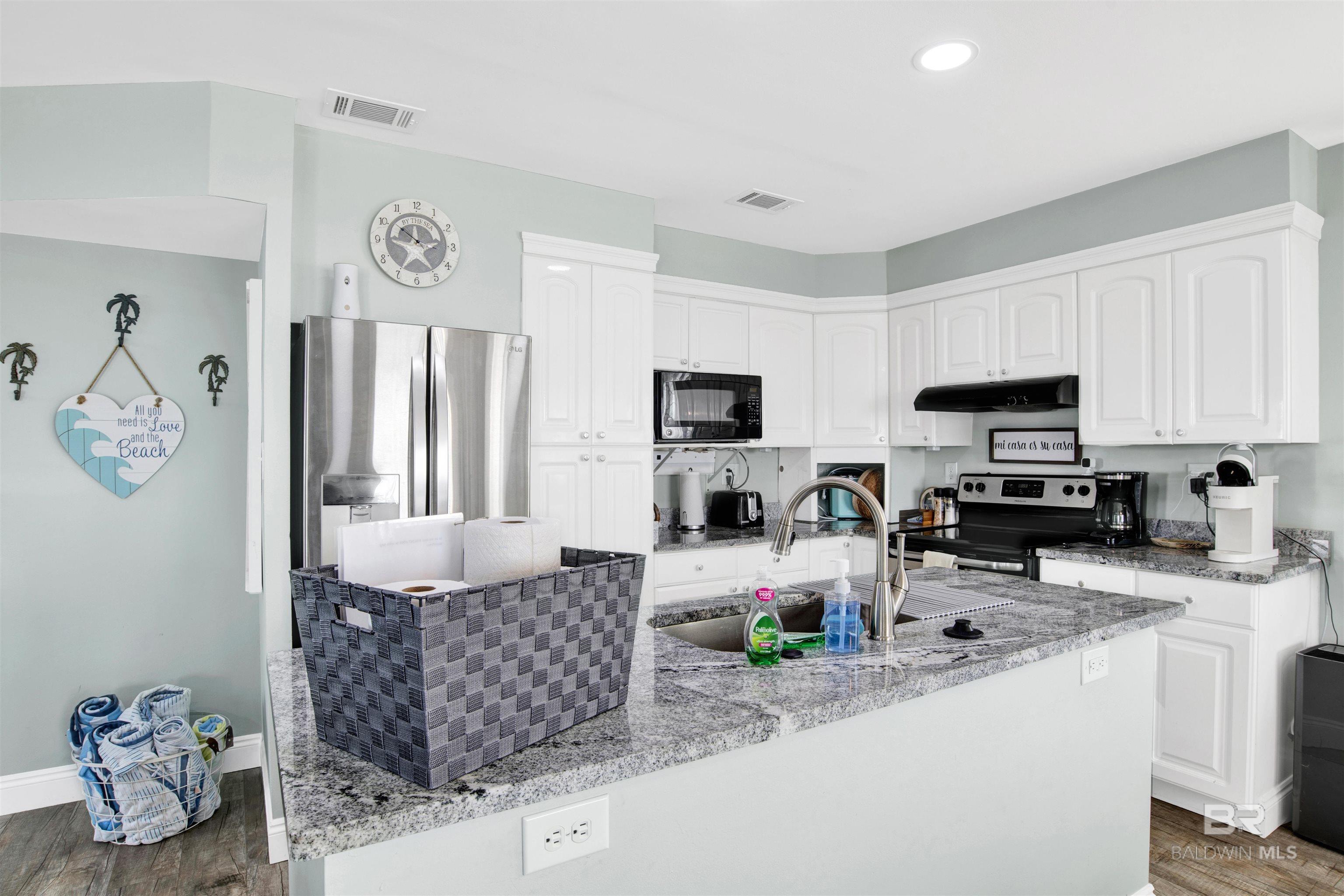 8205 Gulf Beach Lane, Gulf Shores, AL, 36542