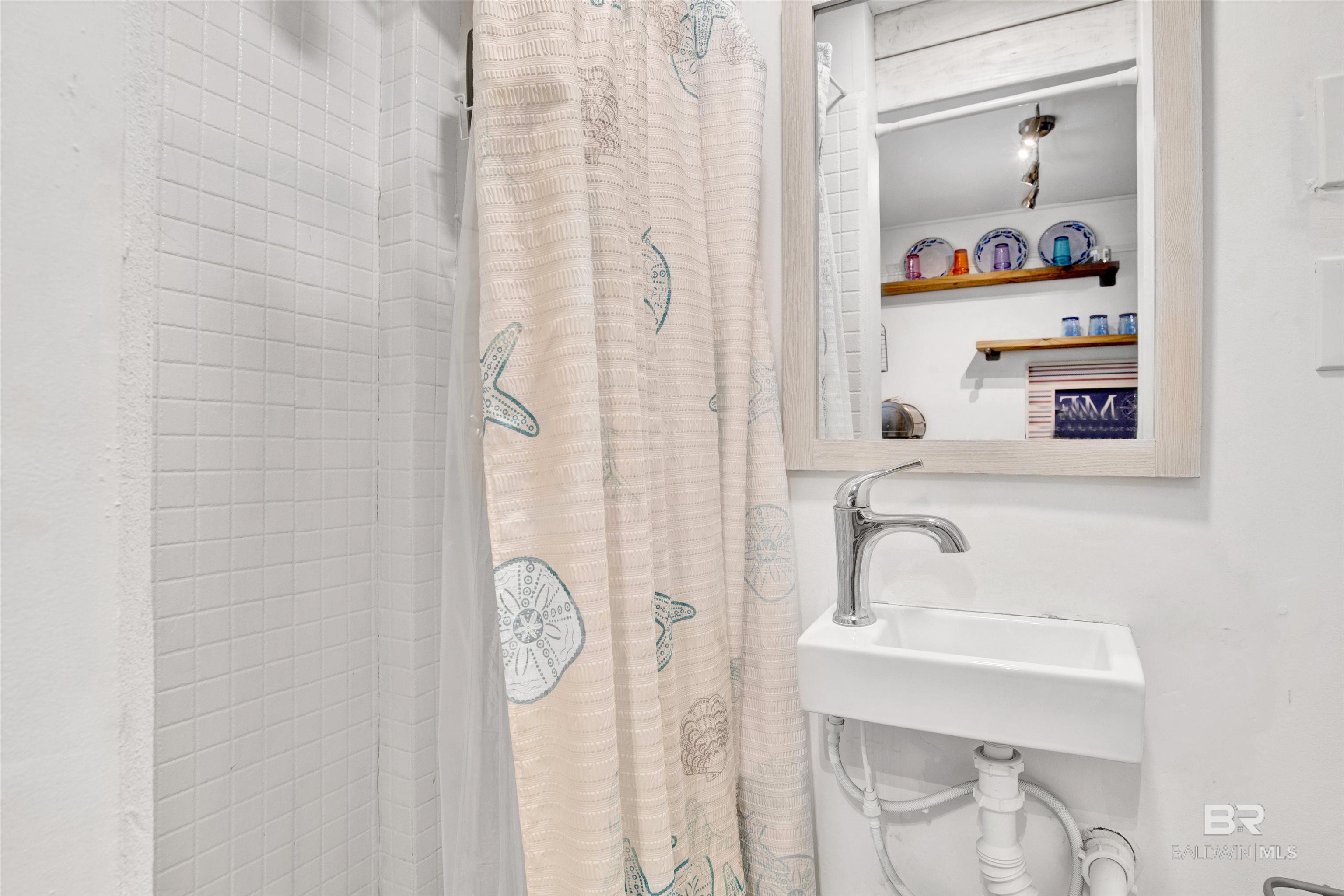 8205 Gulf Beach Lane, Gulf Shores, AL, 36542