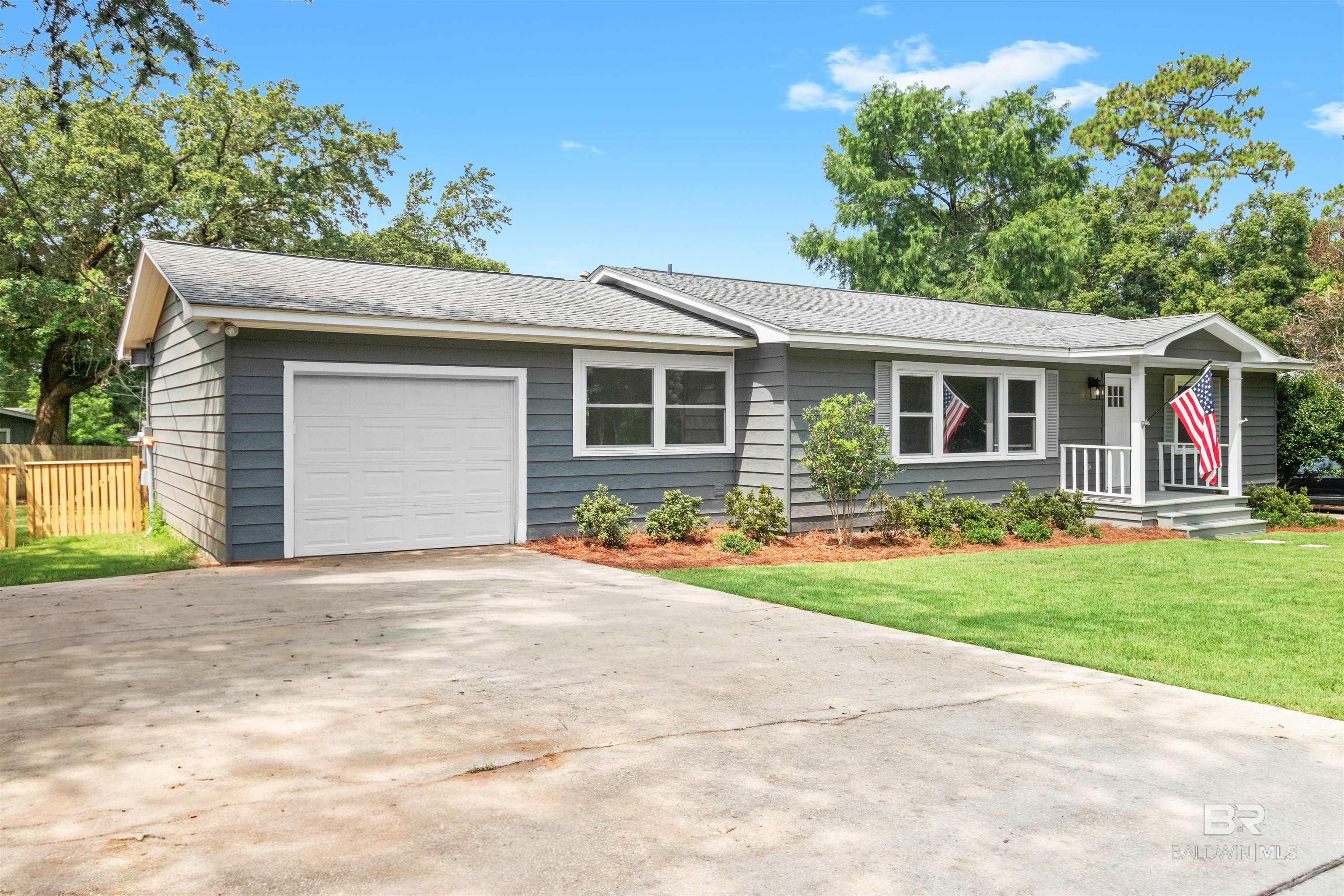 https://zimg.paragon.ice.com/ParagonImages/Property/PG/BCAR/394617/19/0/0/b81e0f7428c6d1838c47634ff6a14c0c/7/d49ad55379c75592c78c033718b4785f/394617-abbff2dc-bce8-4562-a664-8e32b0717b80.JPG