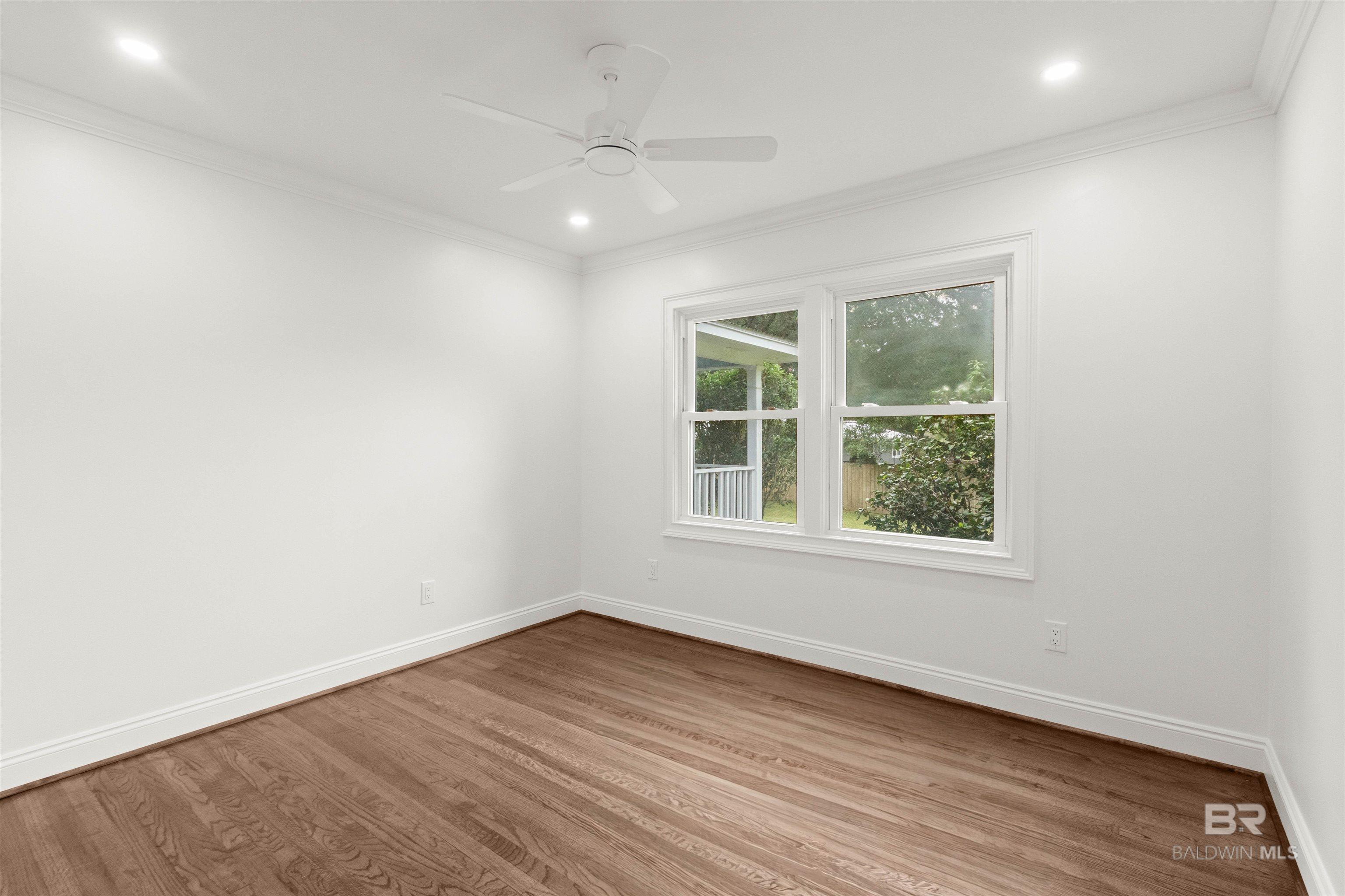 https://zimg.paragon.ice.com/ParagonImages/Property/PG/BCAR/394617/50/0/0/f81eb93578082c4738bc3af2218969d7/7/d49ad55379c75592c78c033718b4785f/394617-9110b887-6f00-4ac0-93ed-f2ef77ab0775.JPG