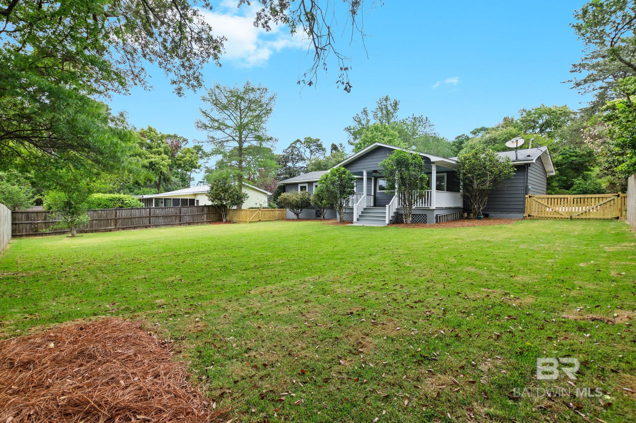 https://zimg.paragon.ice.com/ParagonImages/Property/PG/BCAR/394617/72/0/0/487fbffd8edb20f34de0b2ea28fb76a8/7/d49ad55379c75592c78c033718b4785f/394617-01385934-d265-4cf1-82f0-8e3a13dcdd9d.JPG