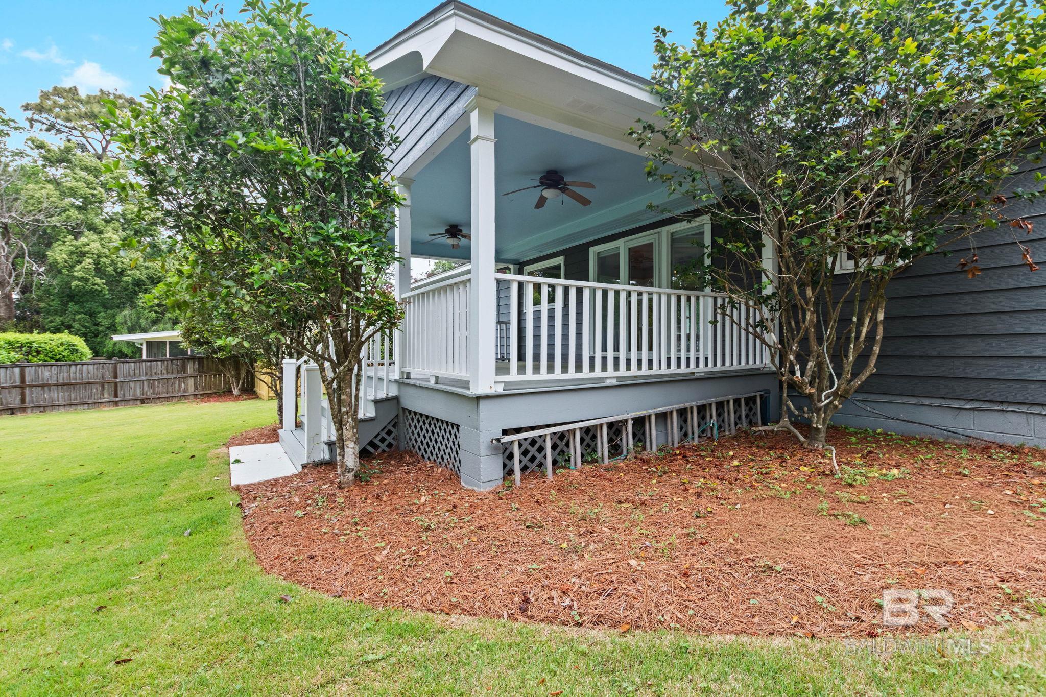 https://zimg.paragon.ice.com/ParagonImages/Property/PG/BCAR/394617/75/0/0/be2ca83c32096ff7528594cd16aafe76/7/d49ad55379c75592c78c033718b4785f/394617-c39bef0e-b535-4c7f-82fb-f5042d86762e.JPG