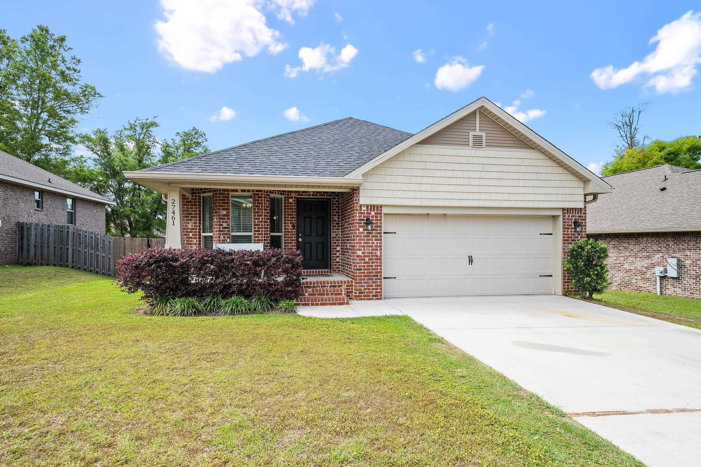 Daphne High School - Homes For Sale
