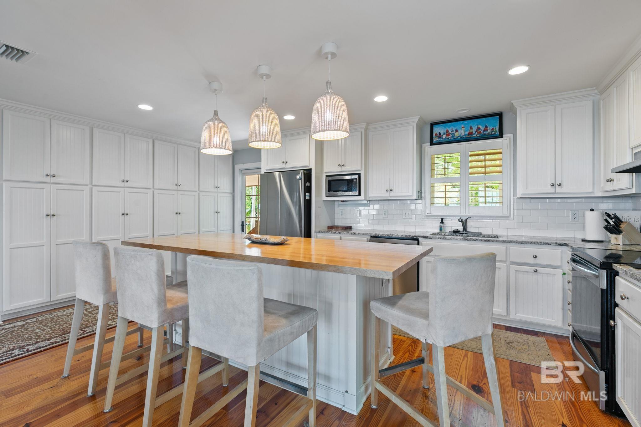 13813 Scenic Highway 98, Fairhope, AL, 36532-5980