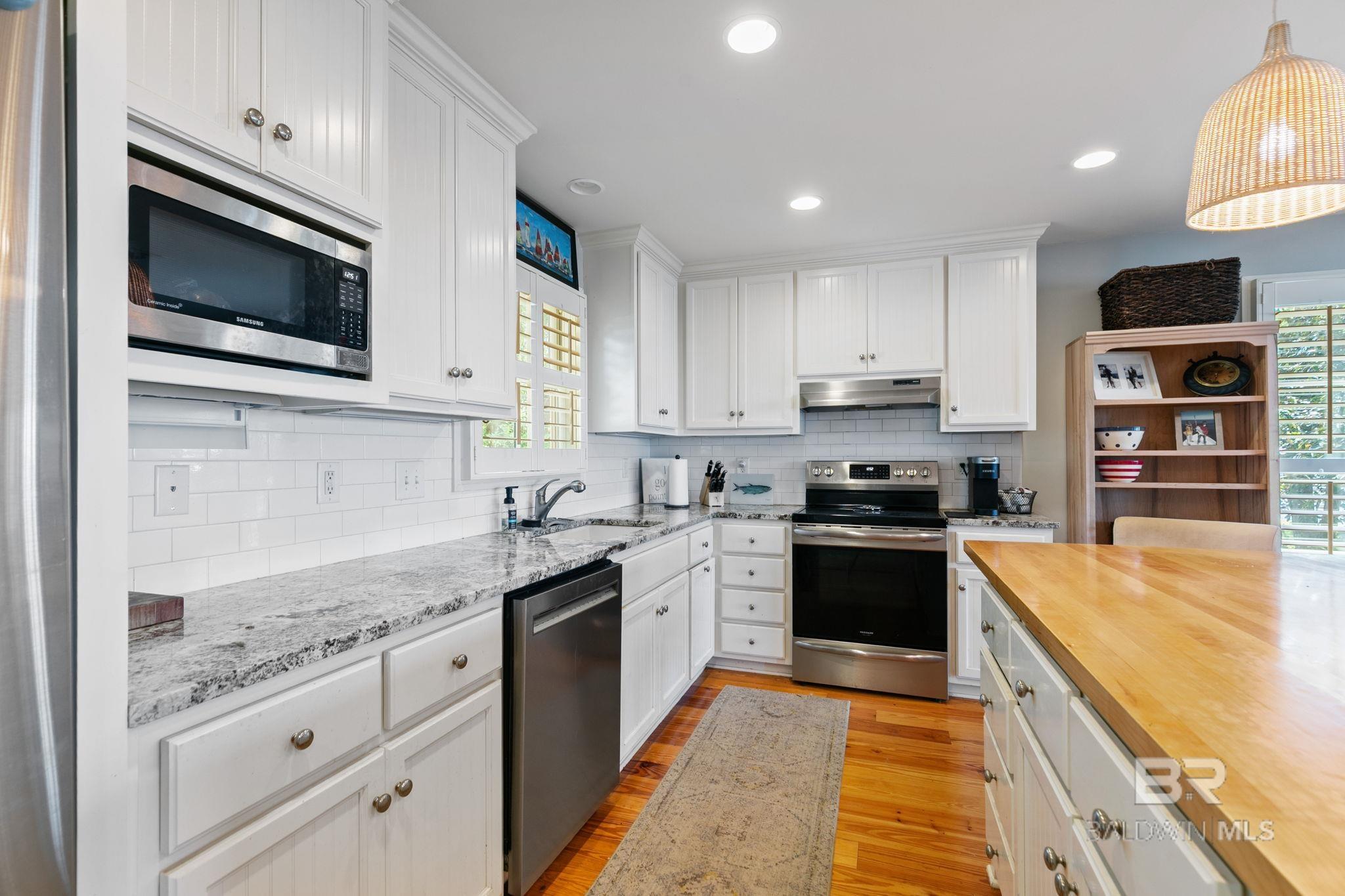 13813 Scenic Highway 98, Fairhope, AL, 36532-5980