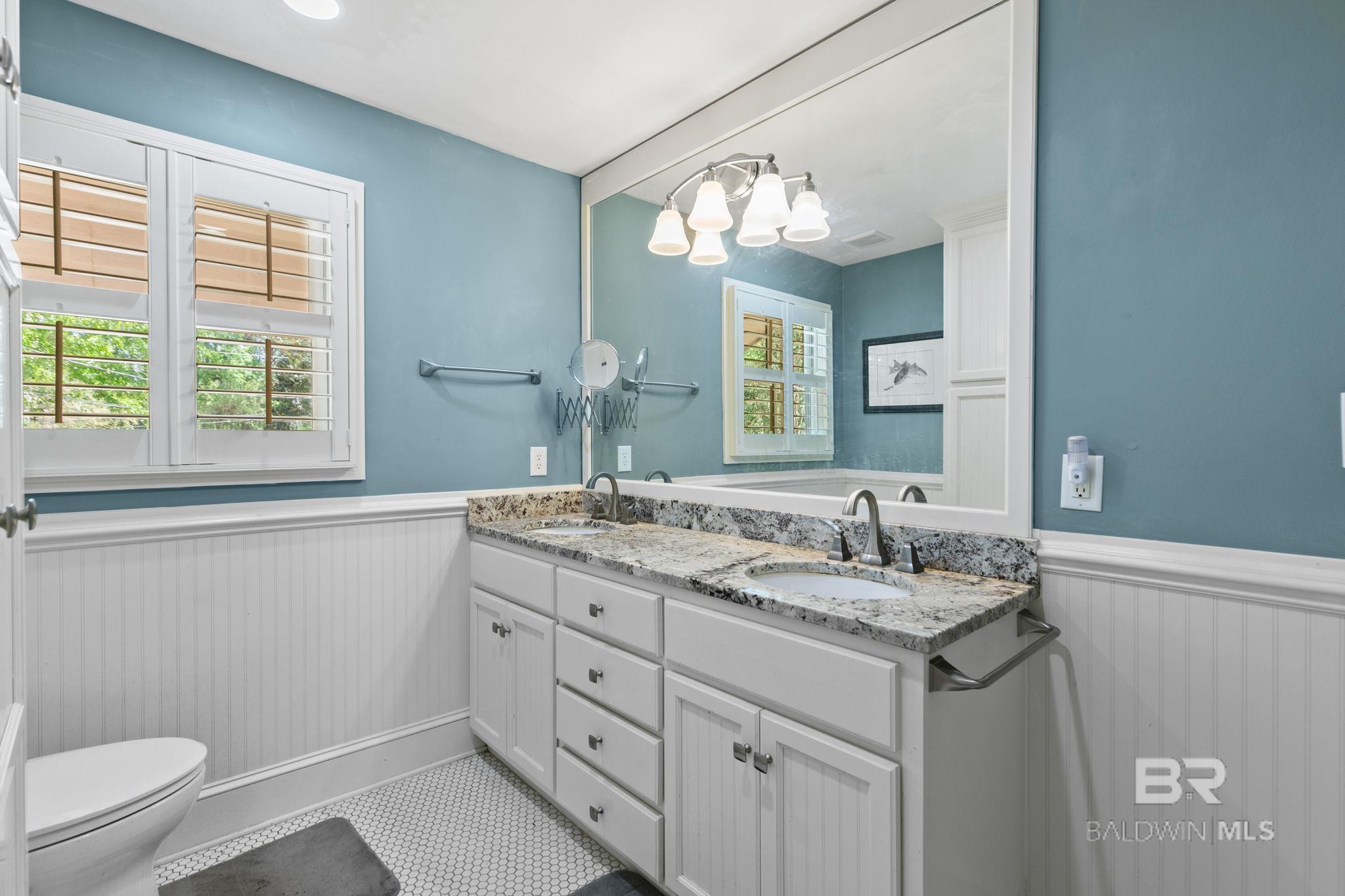 13813 Scenic Highway 98, Fairhope, AL, 36532-5980