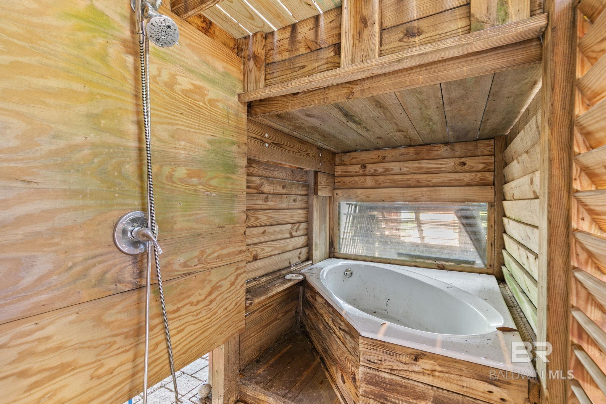 13813 Scenic Highway 98, Fairhope, AL, 36532-5980