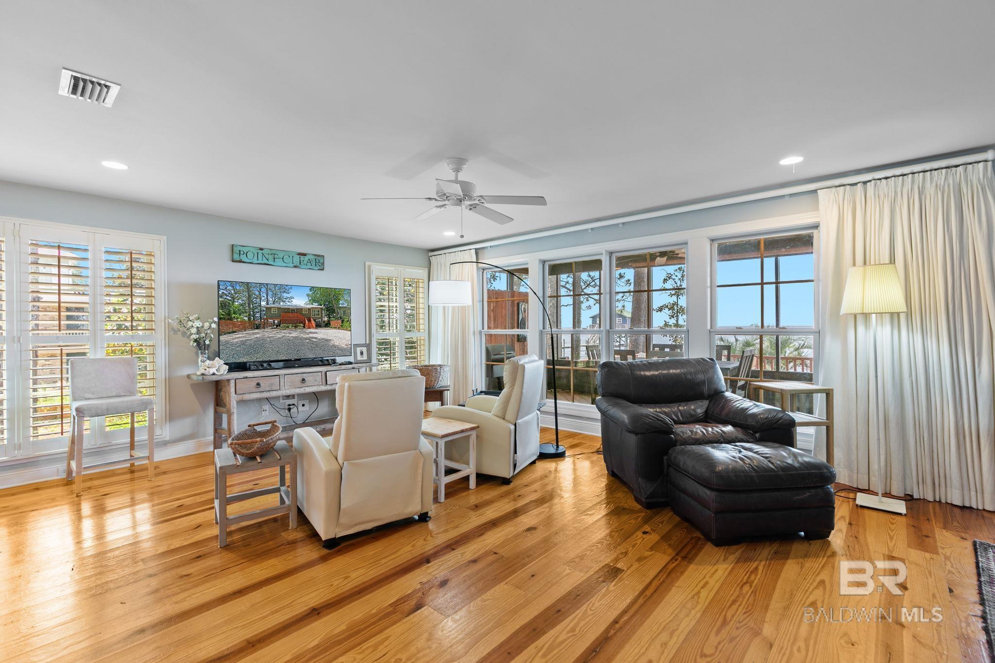 13813 Scenic Highway 98, Fairhope, AL, 36532-5980