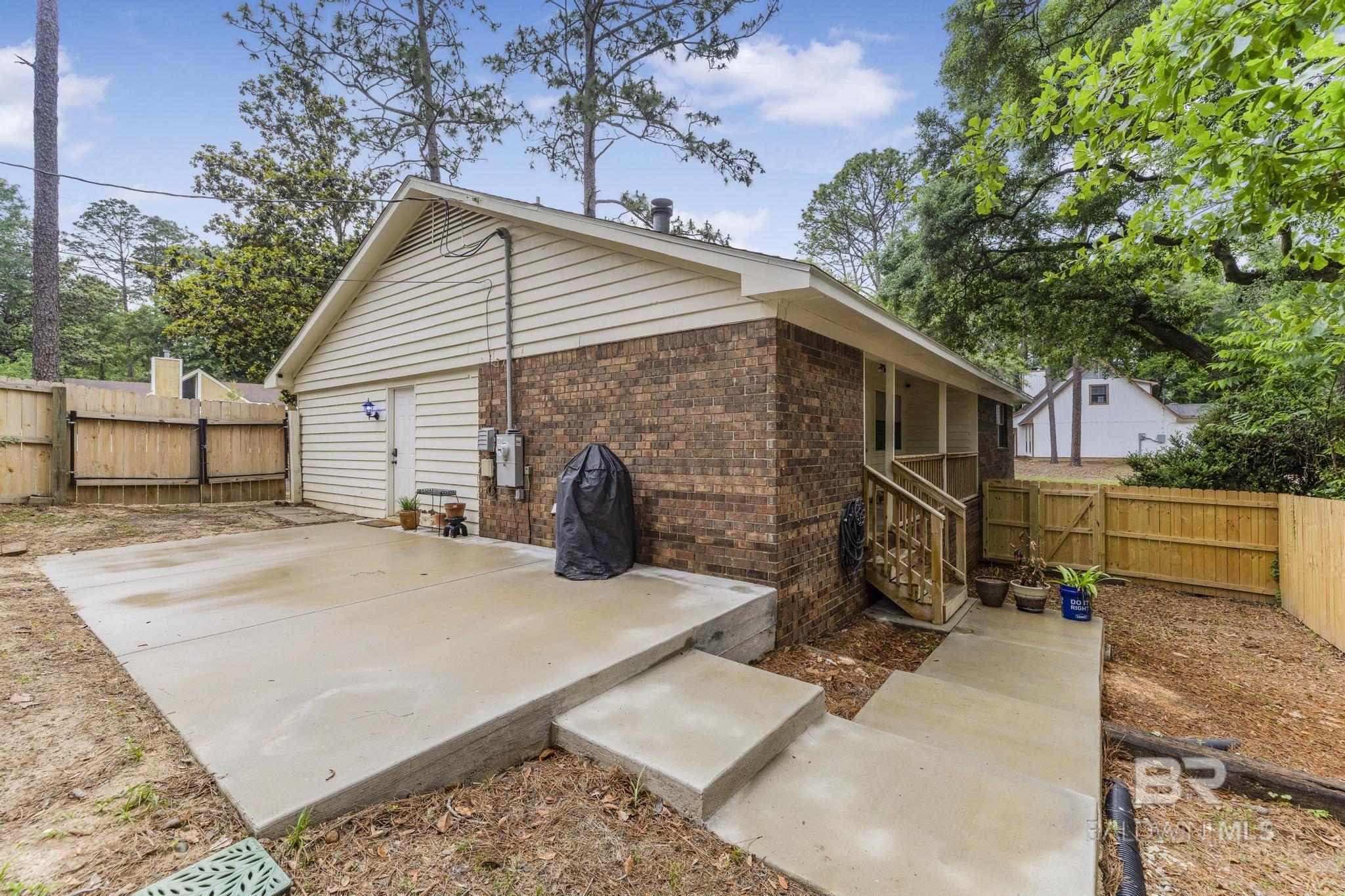 101 Buena Vista Circle South, Daphne, AL, 36526