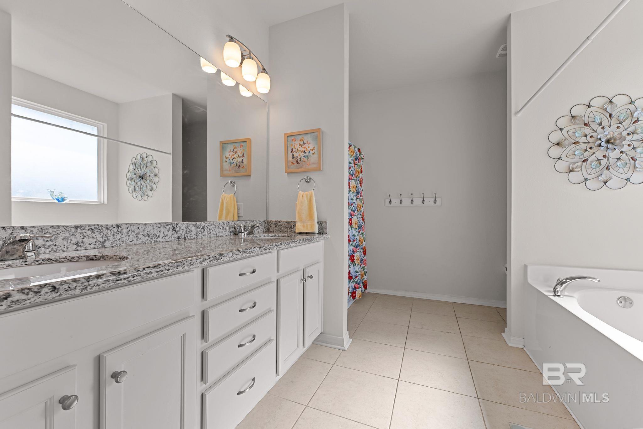 7021 Shallow Brook Court, Gulf Shores, AL, 36542