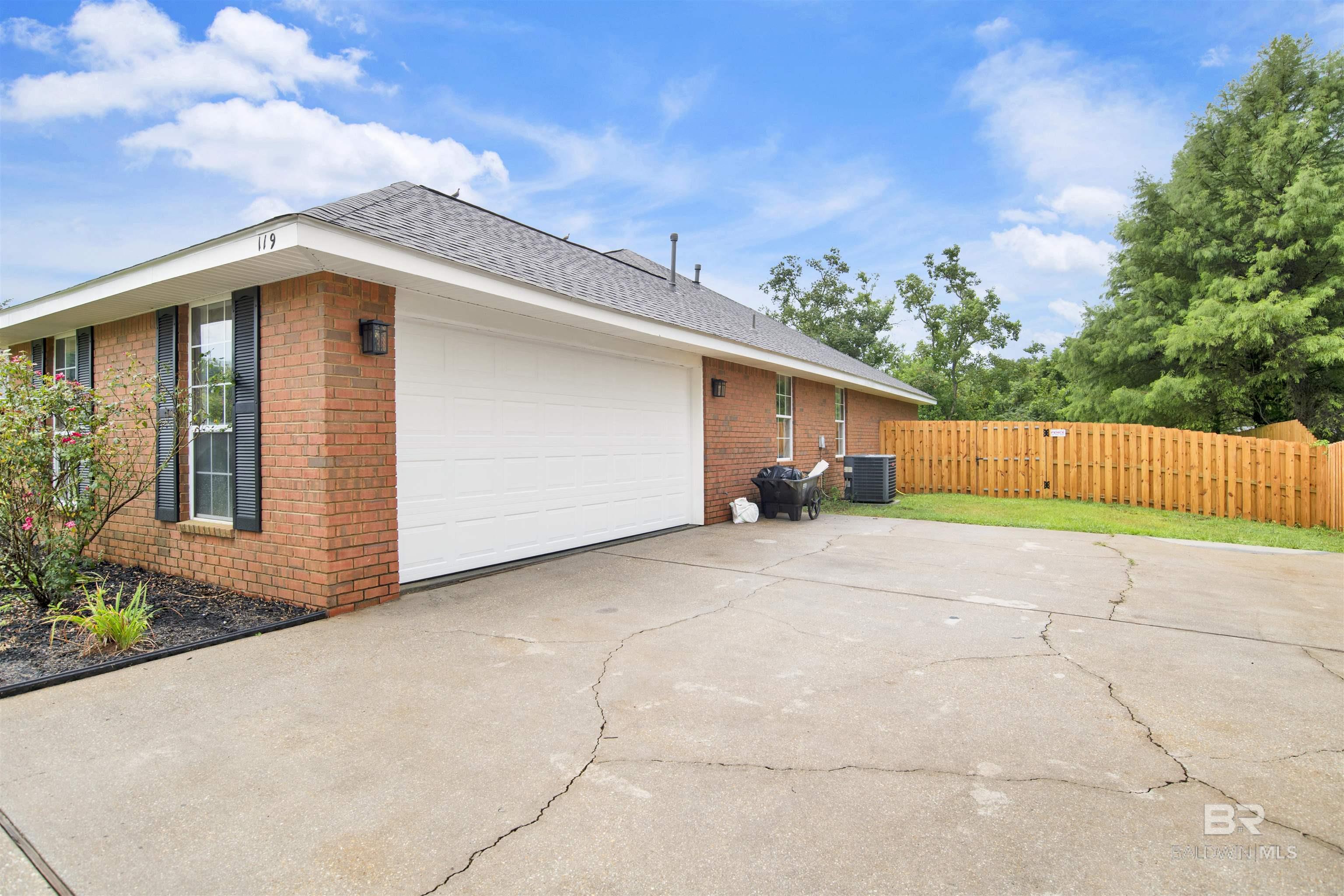 119 D'estrehan Road, Fairhope, AL, 36532