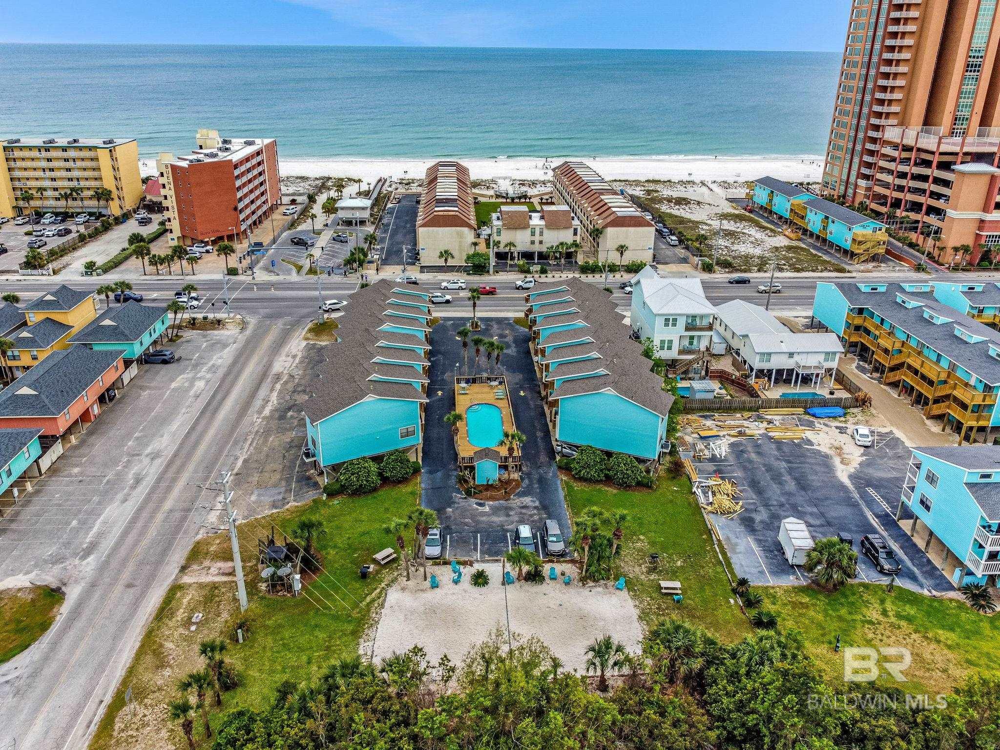 Gulf Shores Condos from $300,000 to $400,000