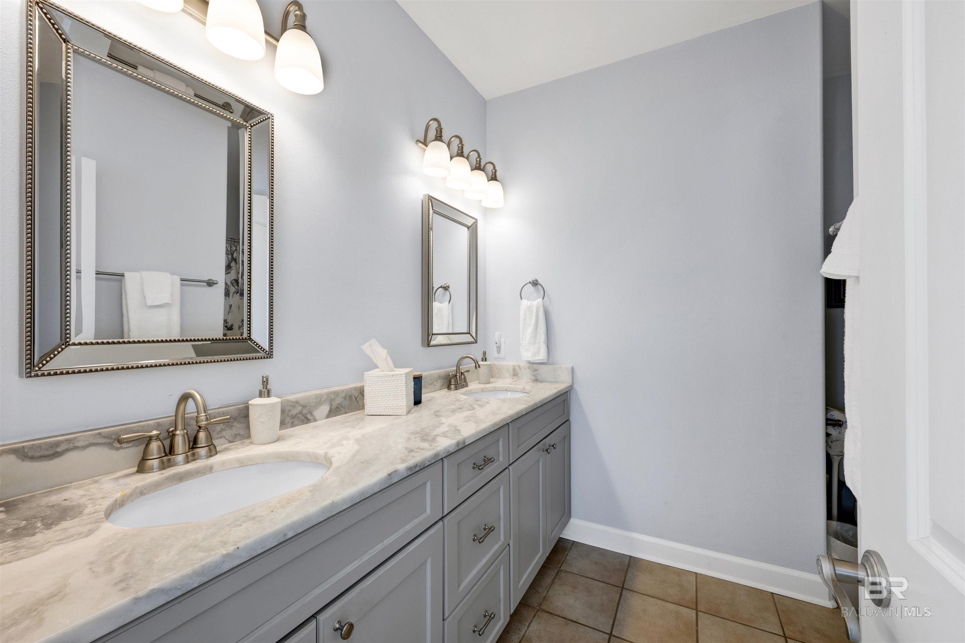 1438 Sandy Lane UNIT B, Gulf Shores, AL, 36542