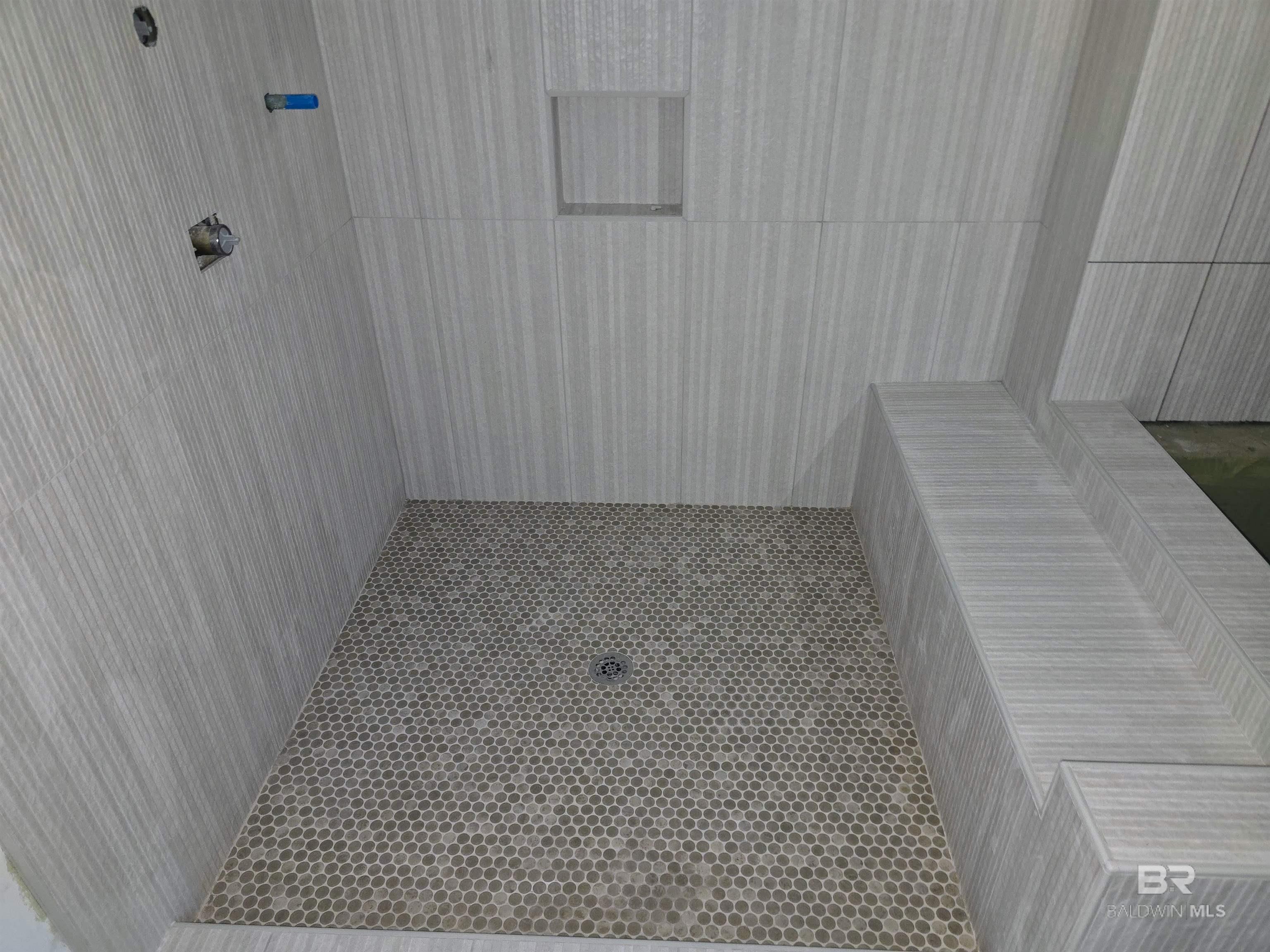 394740 | Photo 25