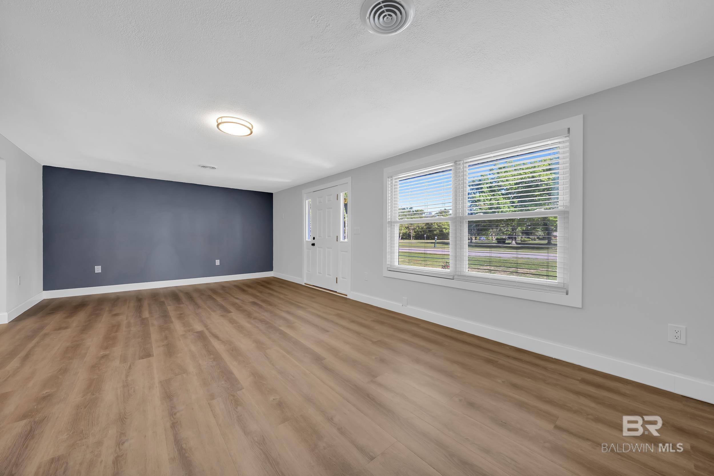 419 W Roosevelt Avenue, Foley, AL, 36535