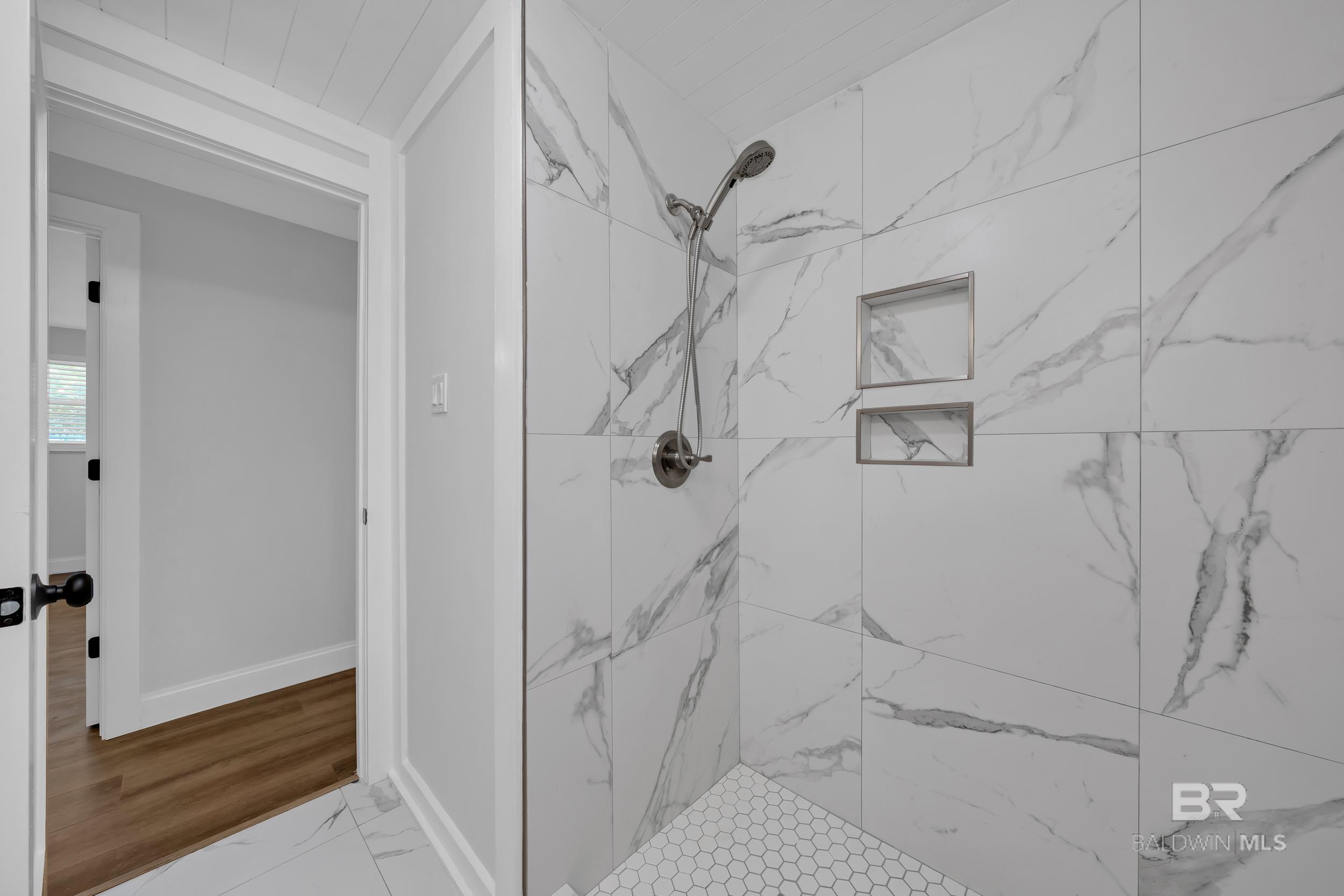 419 W Roosevelt Avenue, Foley, AL, 36535