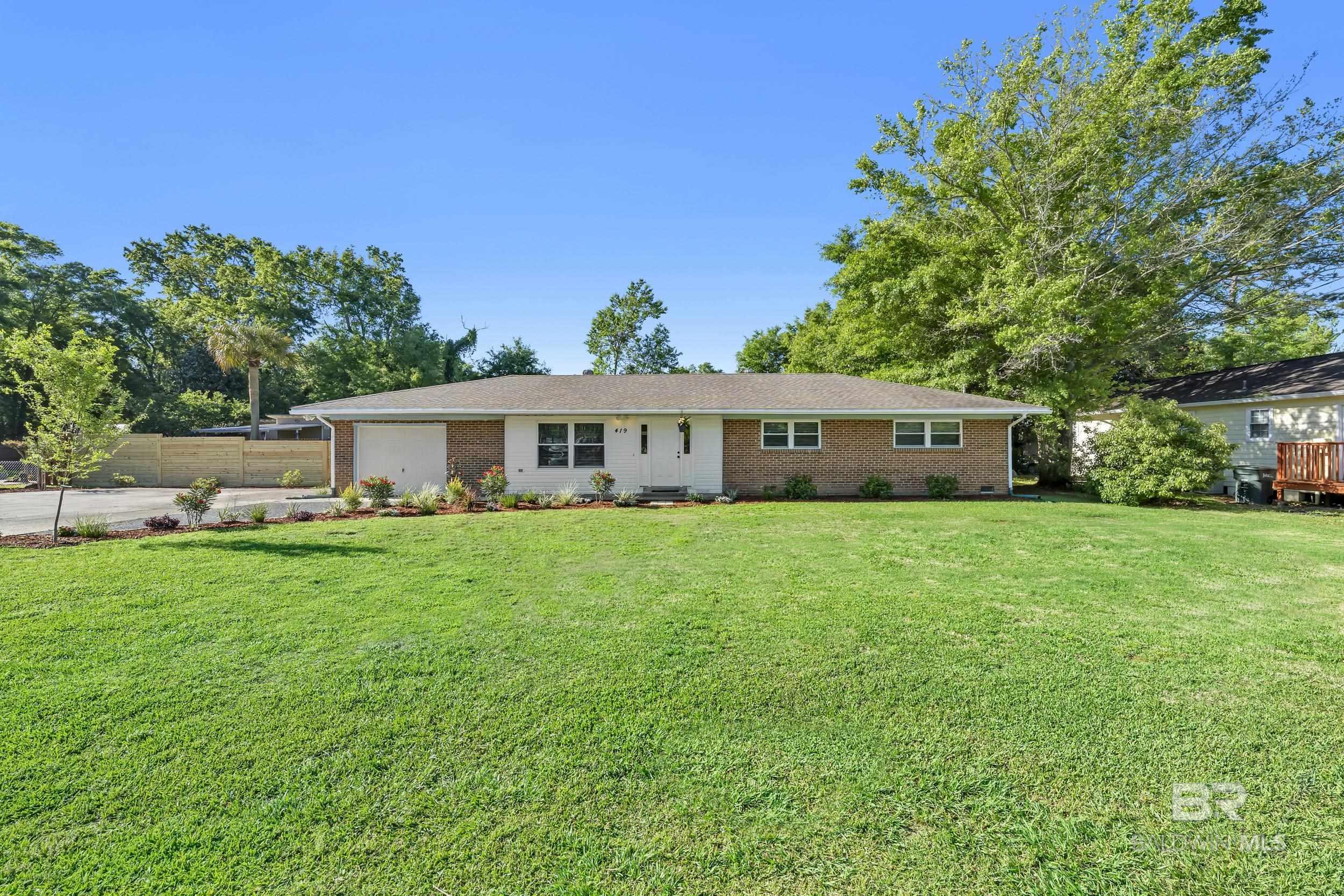 419 W Roosevelt Avenue, Foley, AL, 36535