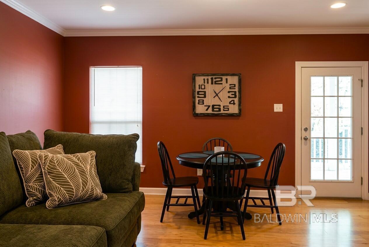 https://zimg.paragon.ice.com/ParagonImages/Property/PG/BCAR/394759/19/0/0/d1447d1c69bb22b40821525f29f6e6cd/7/ef46769d3f4c5cd4b275bee6f0535e65/394759-b36ecf22-19f5-48df-aef7-04e04956e5c3.JPG