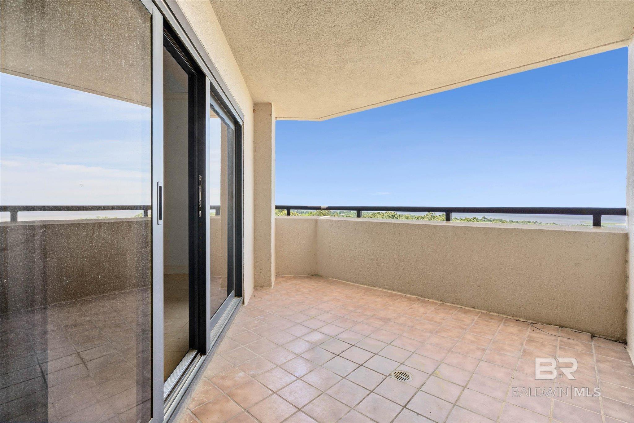 100 Tower Drive UNIT 903, Daphne, AL, 36526