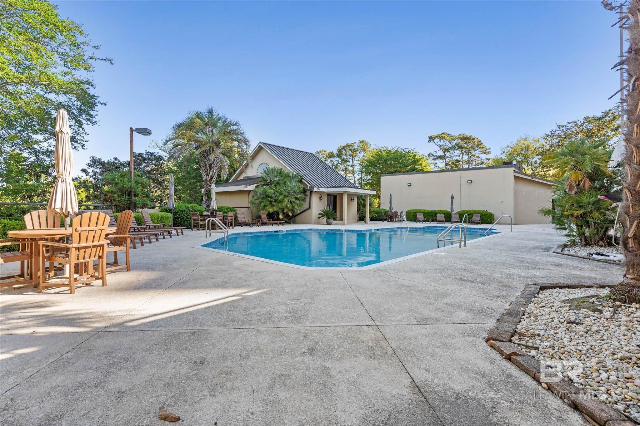 100 Tower Drive UNIT 903, Daphne, AL, 36526