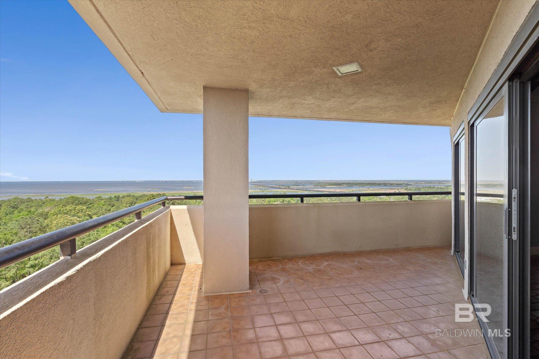 100 Tower Drive UNIT 903, Daphne, AL, 36526