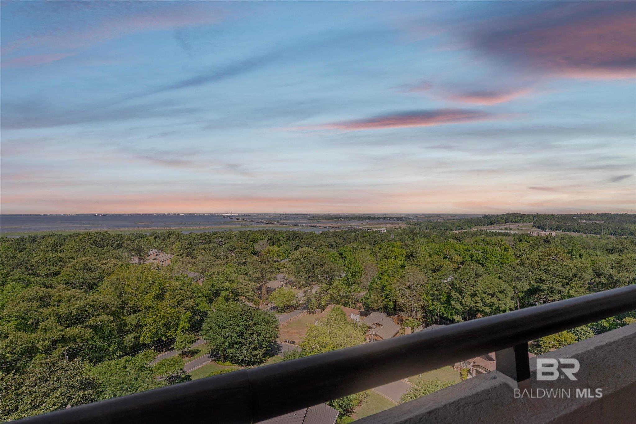 100 Tower Drive UNIT 903, Daphne, AL, 36526