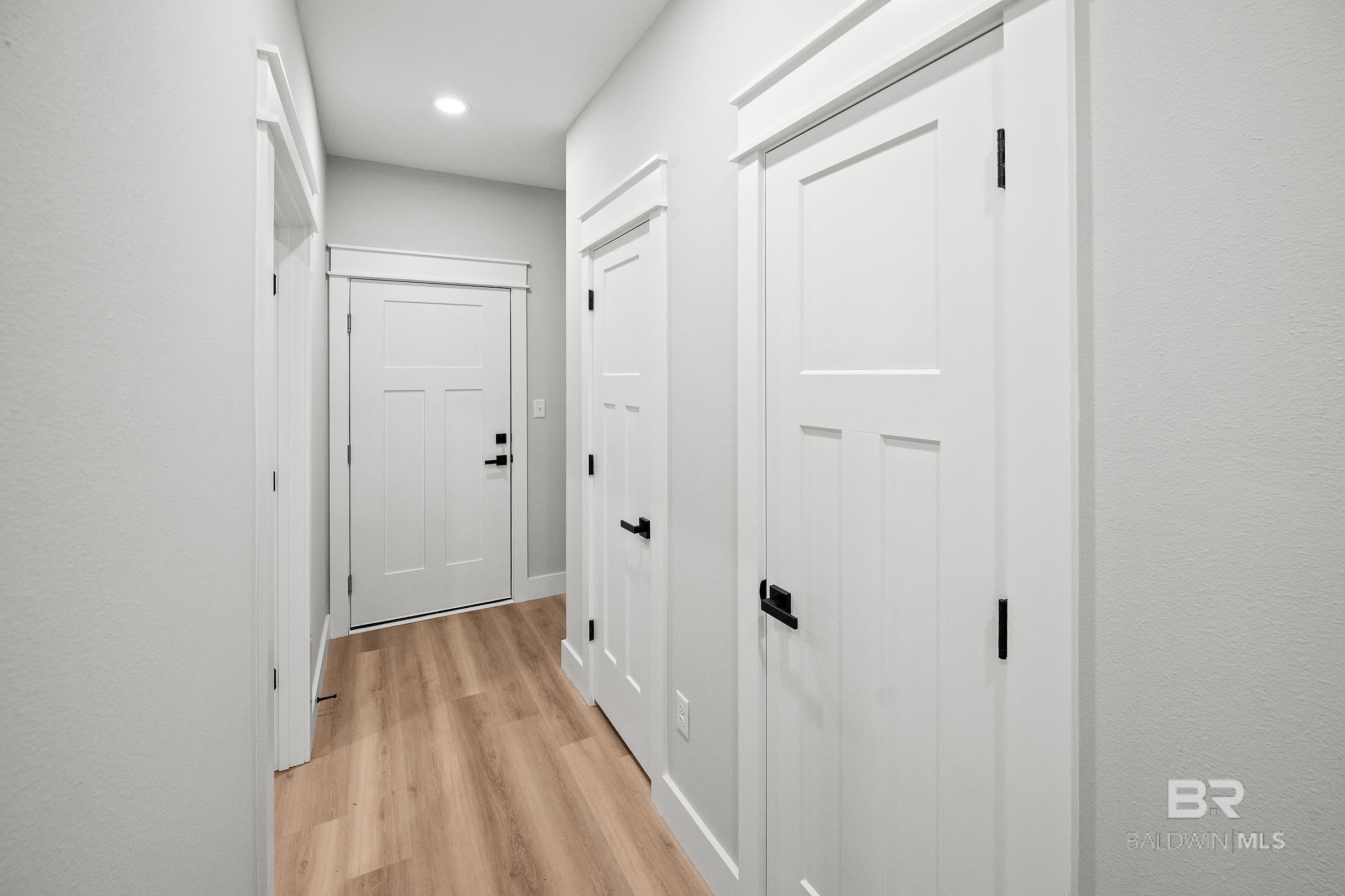 https://zimg.paragon.ice.com/ParagonImages/Property/PG/BCAR/394795/22/0/0/248c47bfdb93f74db88ff214d49b75a5/7/2cb406ee40d13fbe8bdc4f6f24e4c5e8/394795-c80b14e0-9f03-4a76-b2ea-4218aad7b14c.JPG