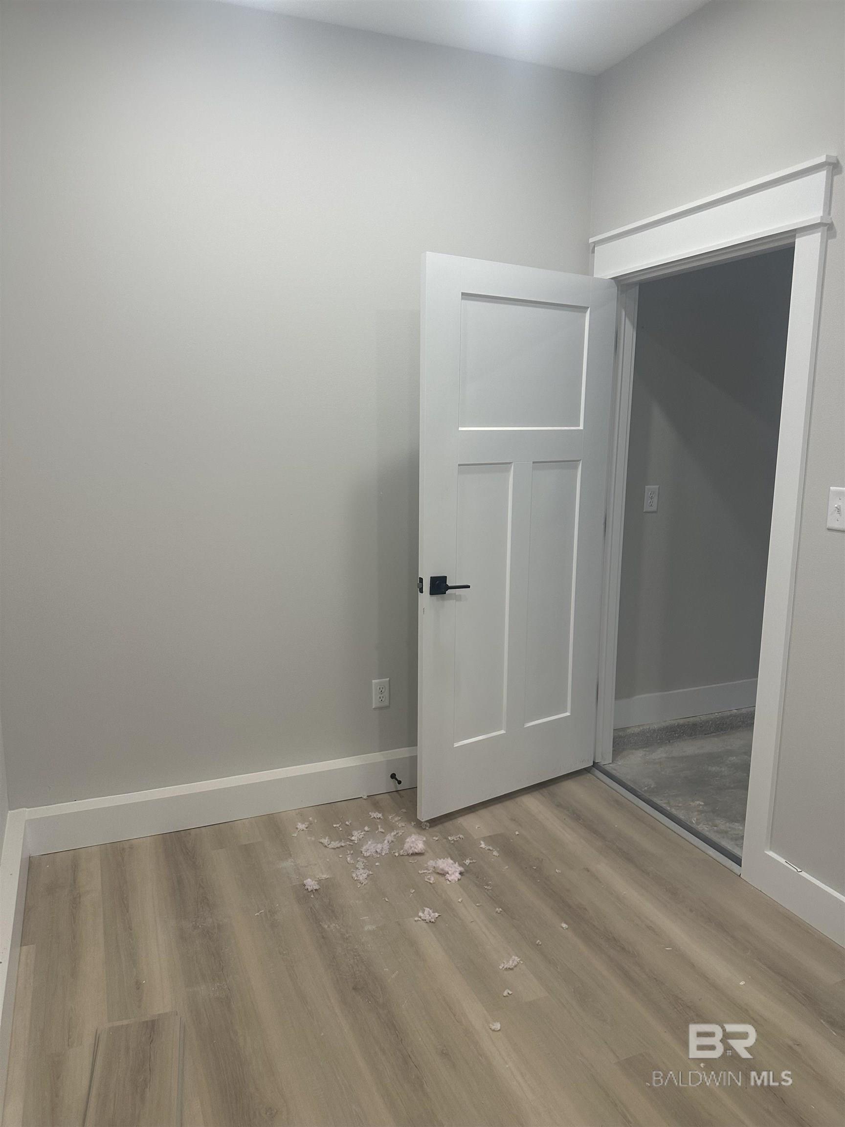 https://zimg.paragon.ice.com/ParagonImages/Property/PG/BCAR/394795/27/0/0/4c7167de6f5c193042b4d6b150bd19b6/7/2cb406ee40d13fbe8bdc4f6f24e4c5e8/394795-5233f887-79bb-4b12-baed-649d06112de0.JPG