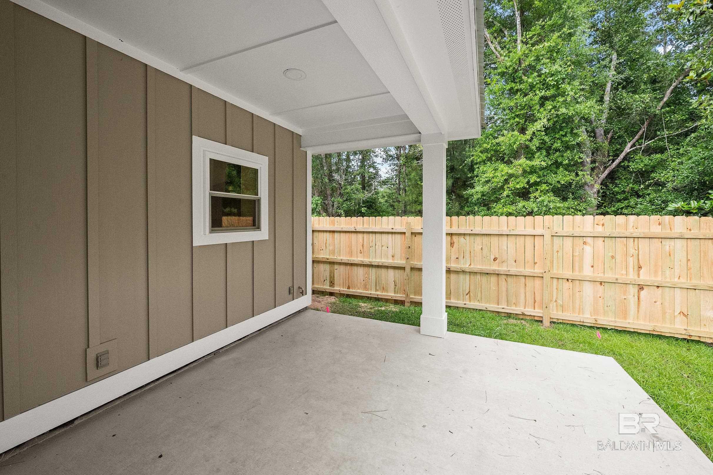https://zimg.paragon.ice.com/ParagonImages/Property/PG/BCAR/394795/28/0/0/c09180a7707b10524664b6349b1098e9/7/2cb406ee40d13fbe8bdc4f6f24e4c5e8/394795-6ee12828-a9fd-4135-aae0-5acfd83a45cc.JPG