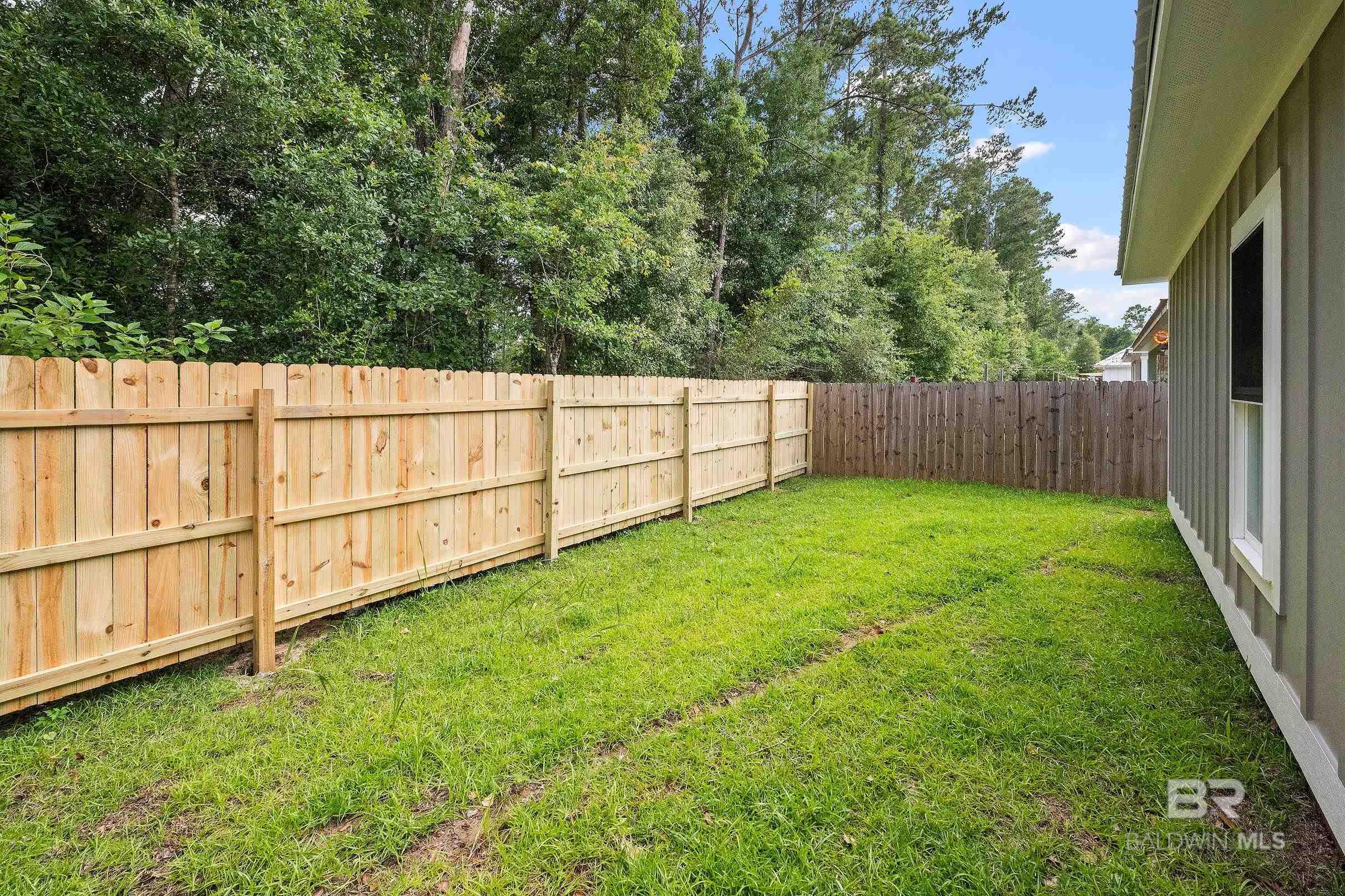 https://zimg.paragon.ice.com/ParagonImages/Property/PG/BCAR/394795/30/0/0/a2053a0de2968e78230c4ad145c8f5d9/7/2cb406ee40d13fbe8bdc4f6f24e4c5e8/394795-1fd5837e-9ea1-40a7-a543-1014e30dd78c.JPG