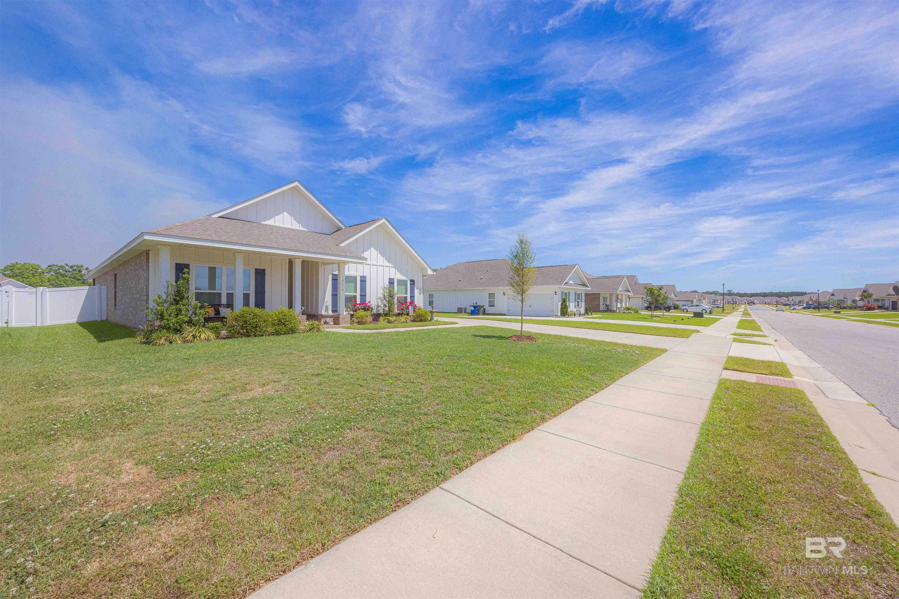 10670 Winning Colors Trail, Daphne, AL, 36526