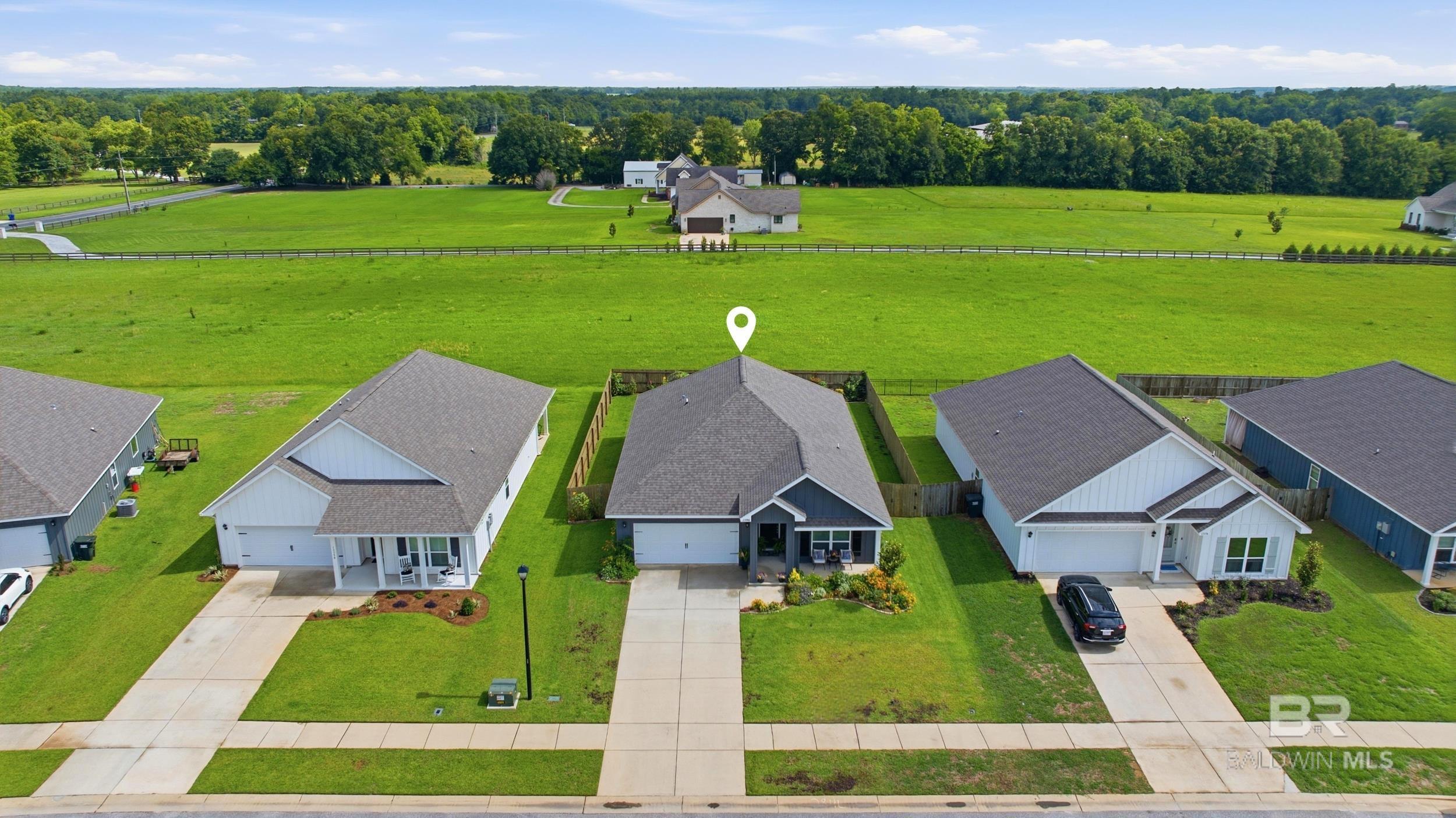 https://zimg.paragon.ice.com/ParagonImages/Property/PG/BCAR/394818/2/0/0/c681001507bca7dfefa2de746c109edb/7/3c20c542d3b95e5cee8f72bae4d5e431/394818-d84cae61-b4a9-42ee-bd12-5d9c49176de2.JPG
