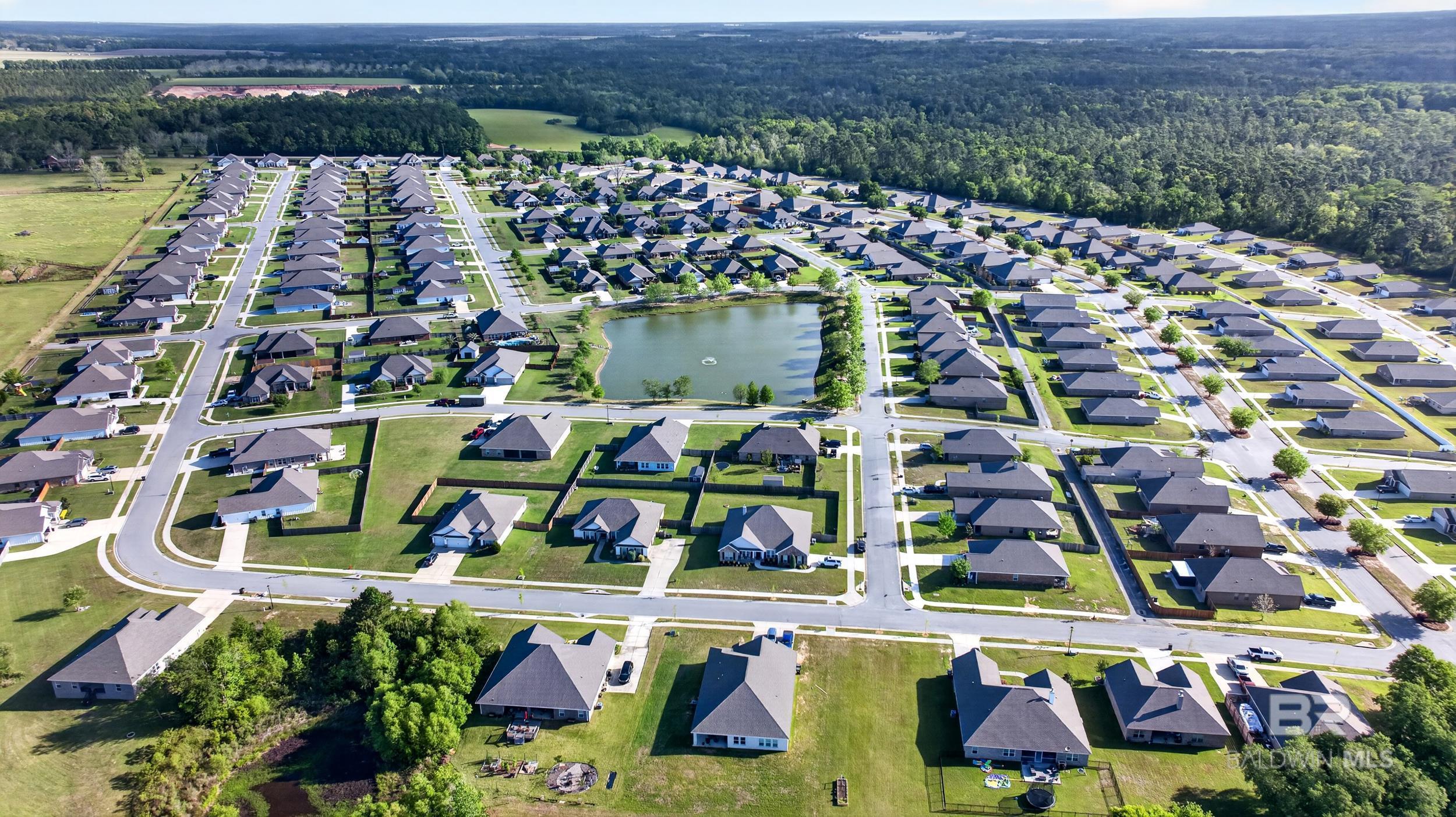 https://zimg.paragon.ice.com/ParagonImages/Property/PG/BCAR/394818/61/0/0/3caac637b41e3c996d82cc8b1f9199b4/7/3c20c542d3b95e5cee8f72bae4d5e431/394818-2a1ba59c-ca35-4308-a1c7-9c26c31ac80c.JPG