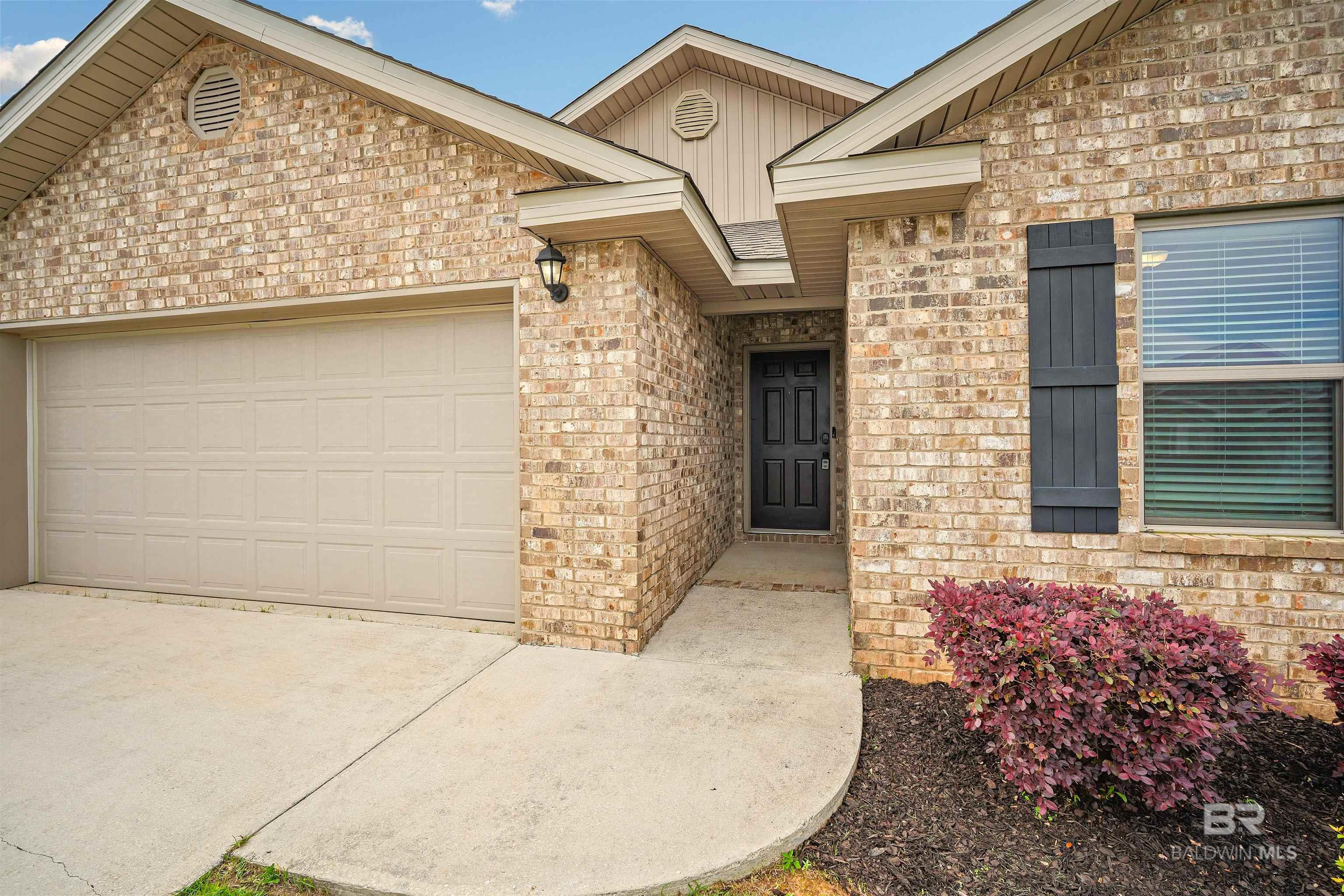 10566 Brodick Loop