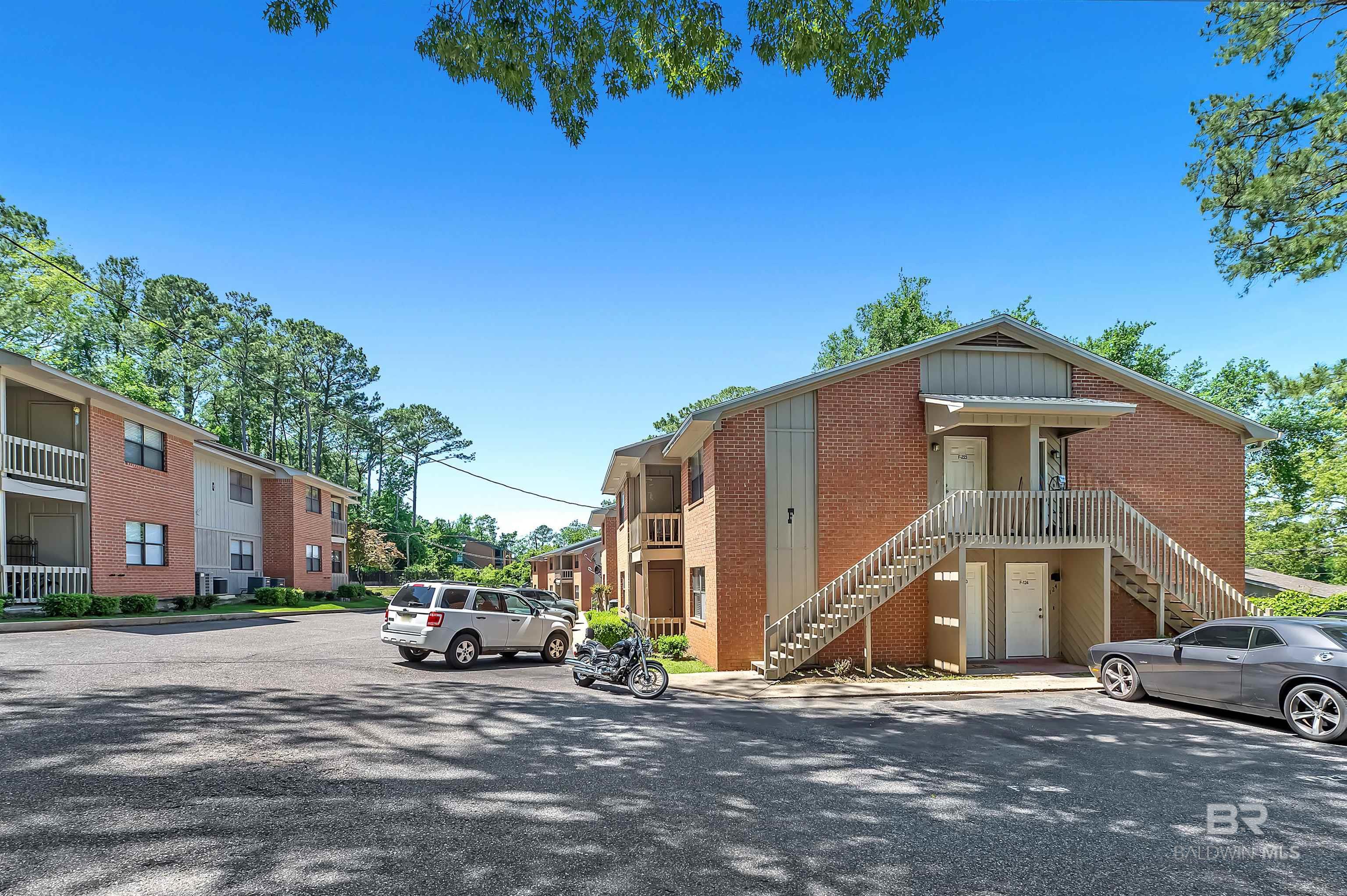 512 Lake Forest Boulevard UNIT 123F, Daphne, AL, 36526