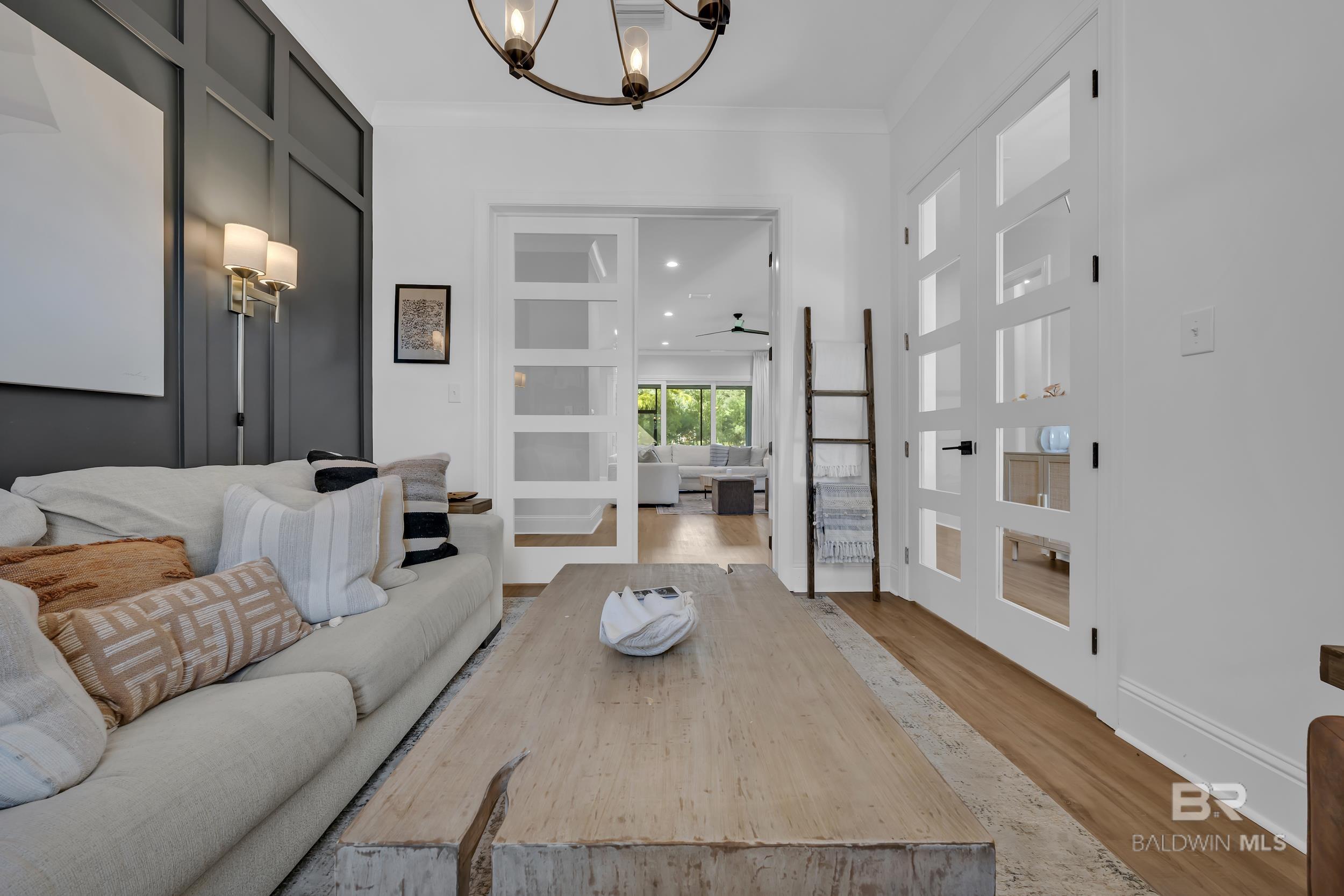 21081 Live Oak Circle, Gulf Shores, AL, 36542